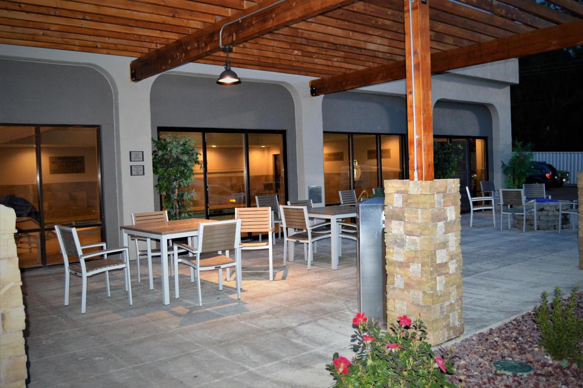 Country Inn & Suites by Radisson, La Crosse, WI photo 62