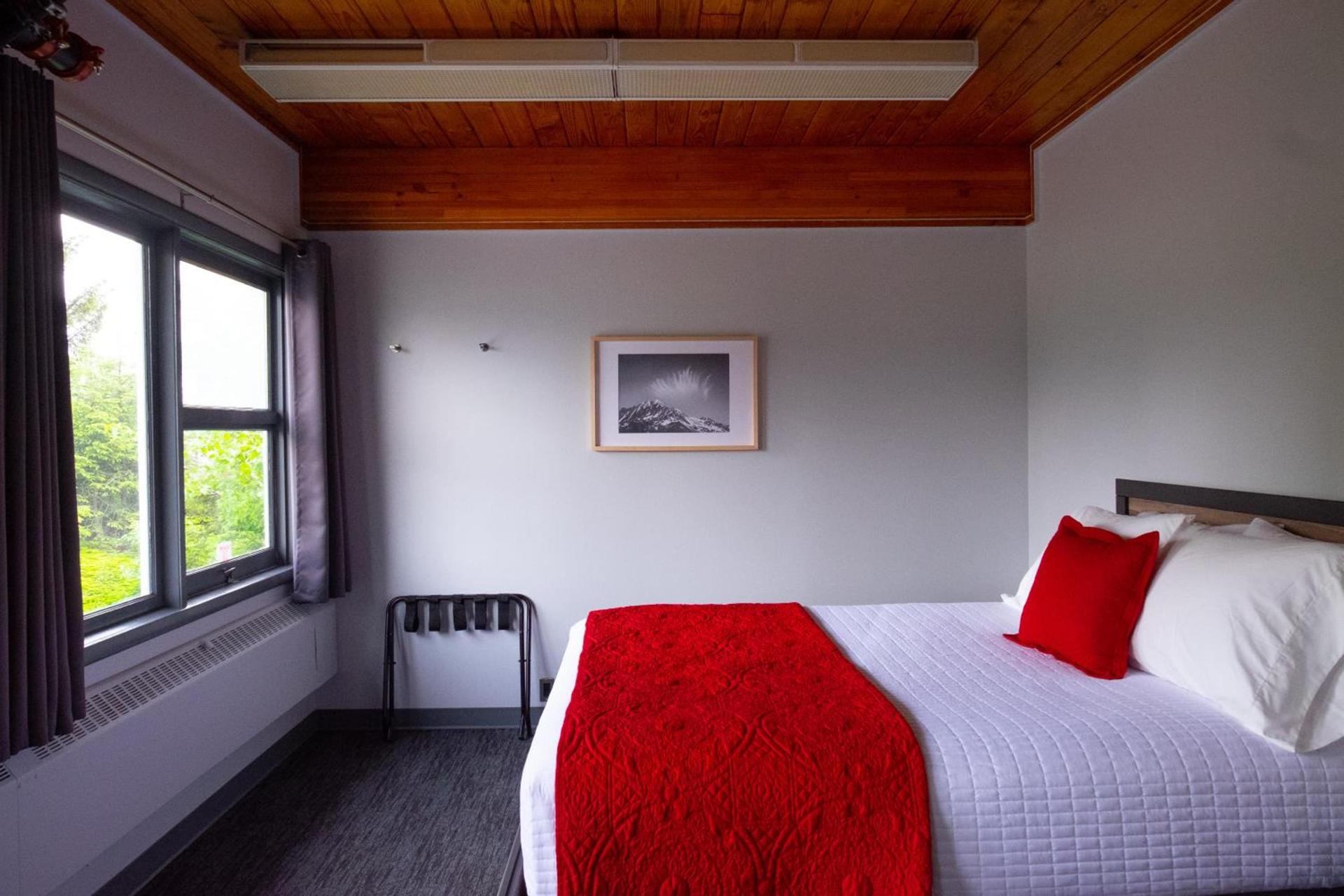 Seward Adventure Lodge photo 14