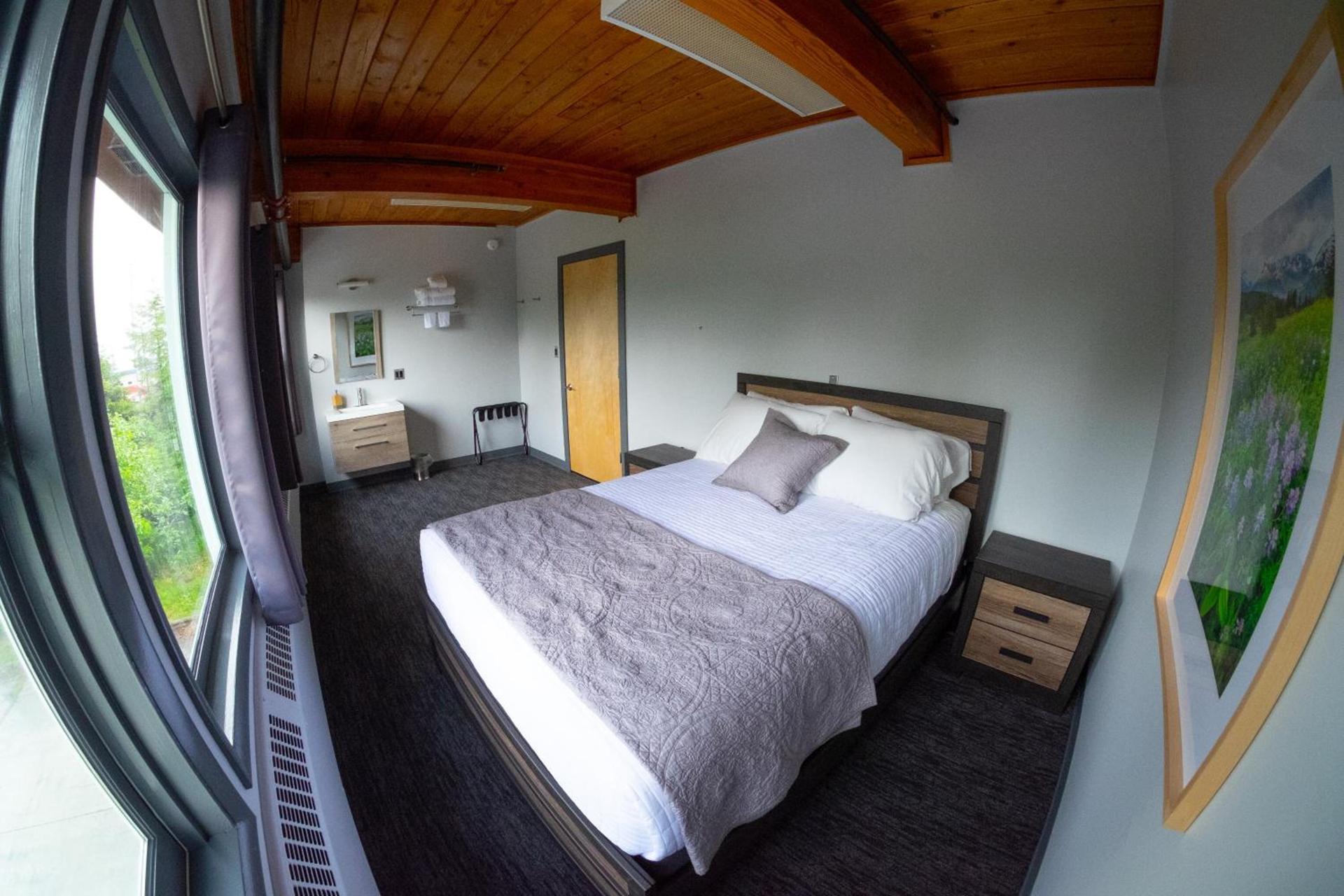 Seward Adventure Lodge photo 9