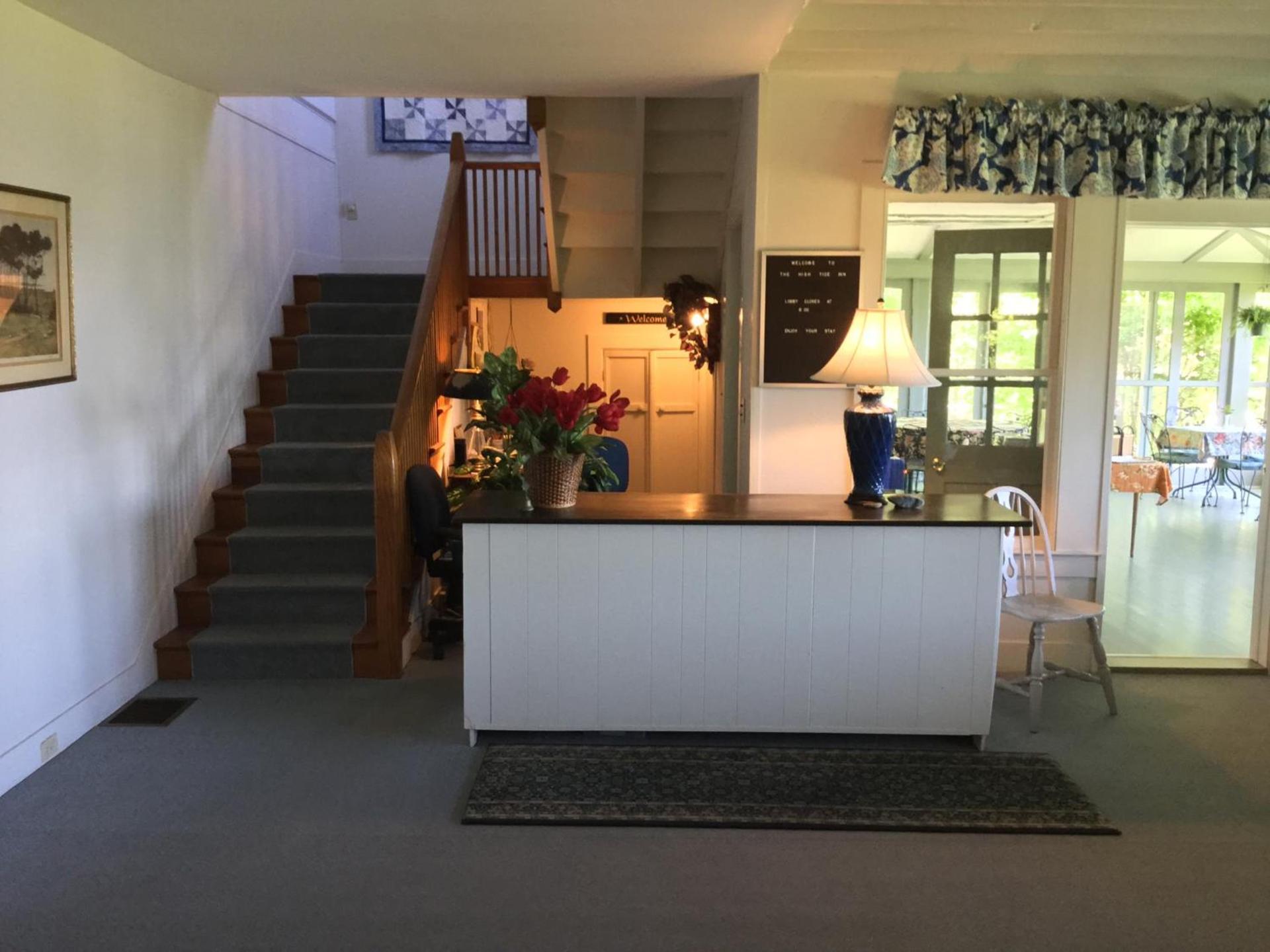 High Tide Inn on the Ocean, Motel and Cottages photo 35