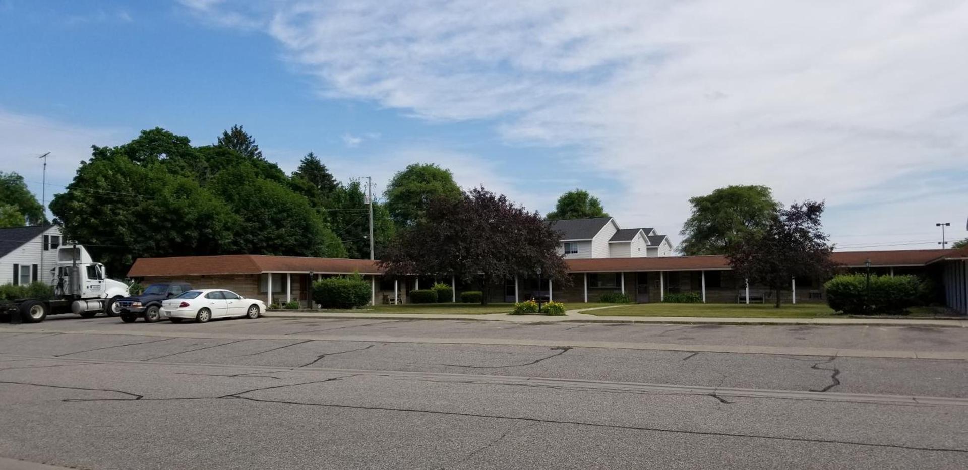 Wolds Motel - Mt. Pleasant photo 29