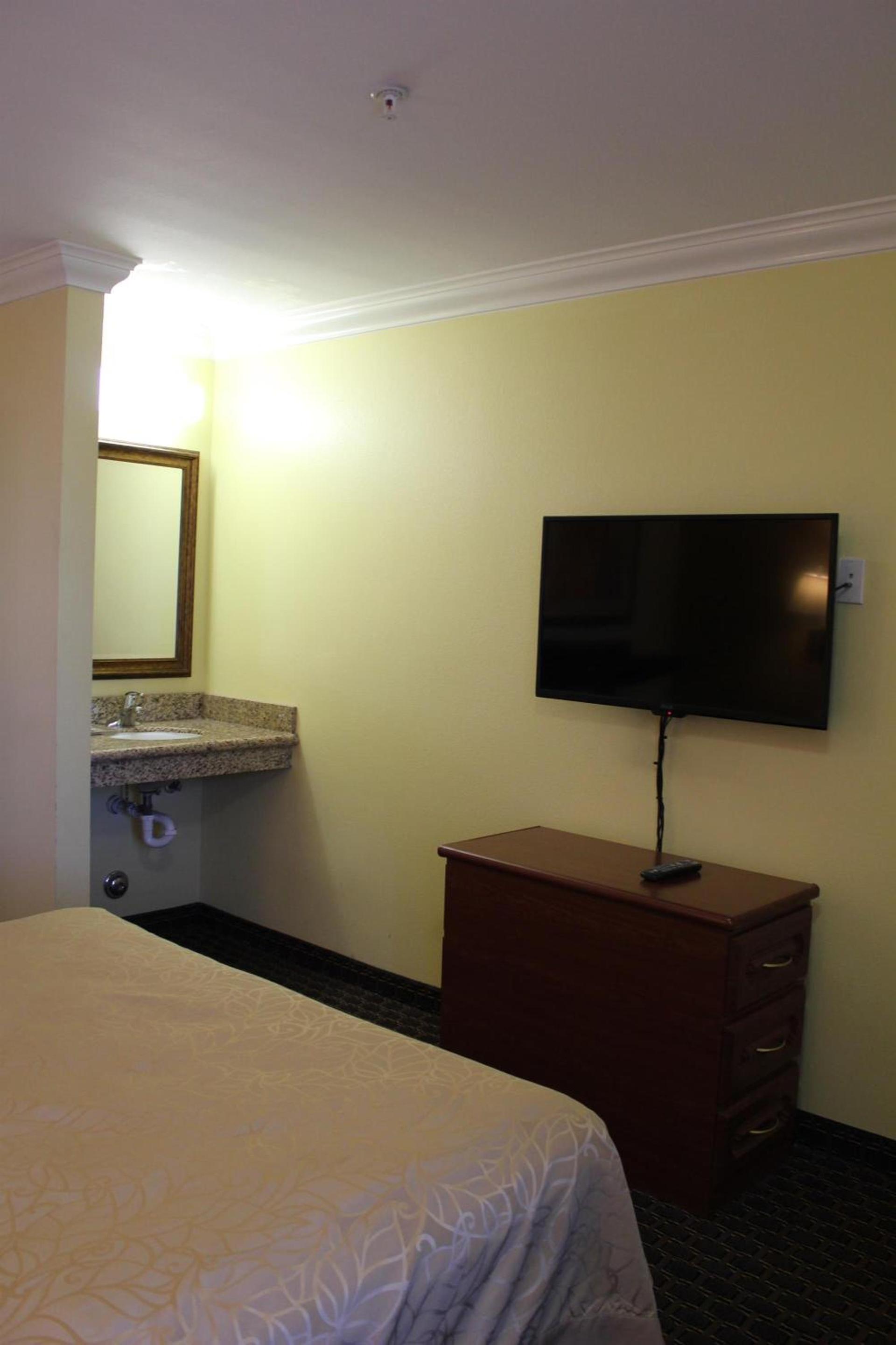 Motel 6 South Gate CA photo 28