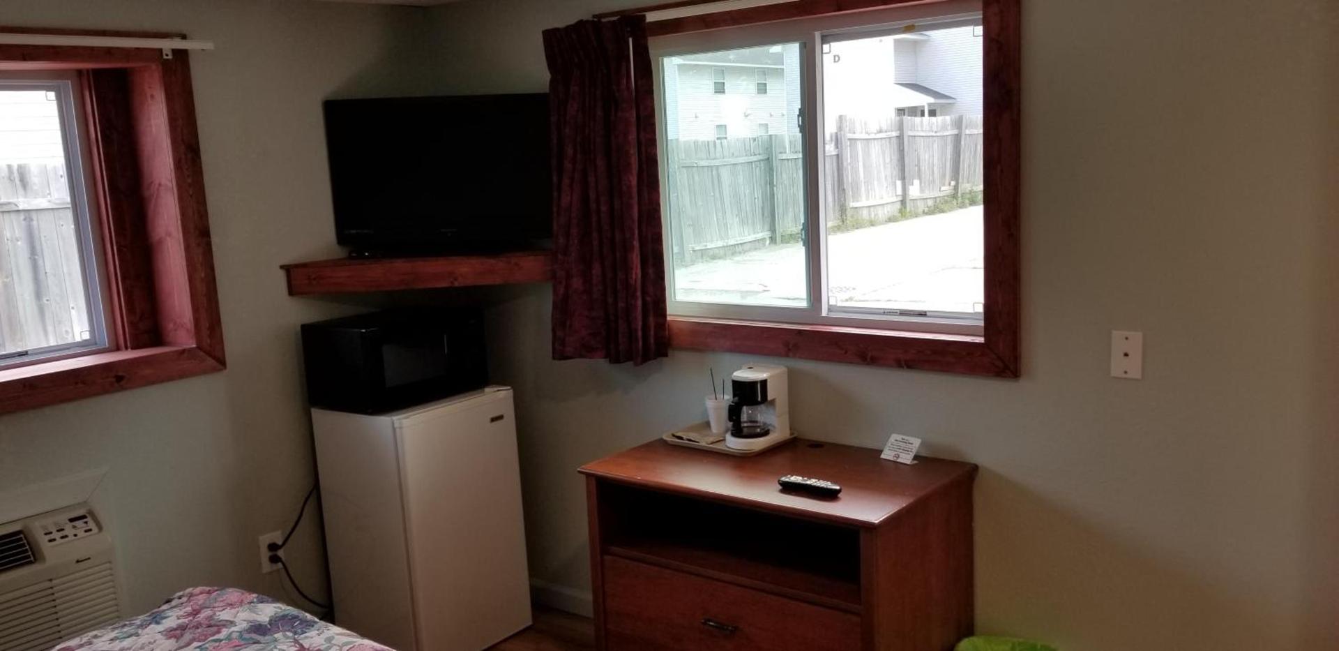 Wolds Motel - Mt. Pleasant photo 14