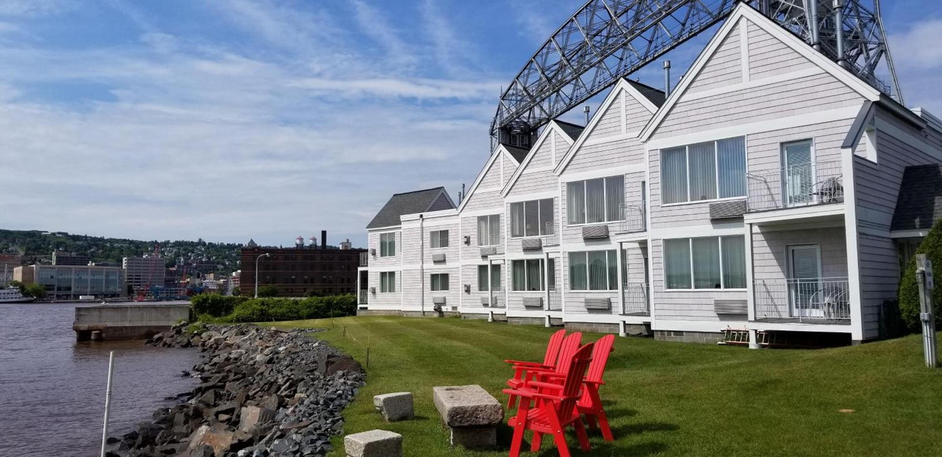 South Pier Inn — hotel in Duluth