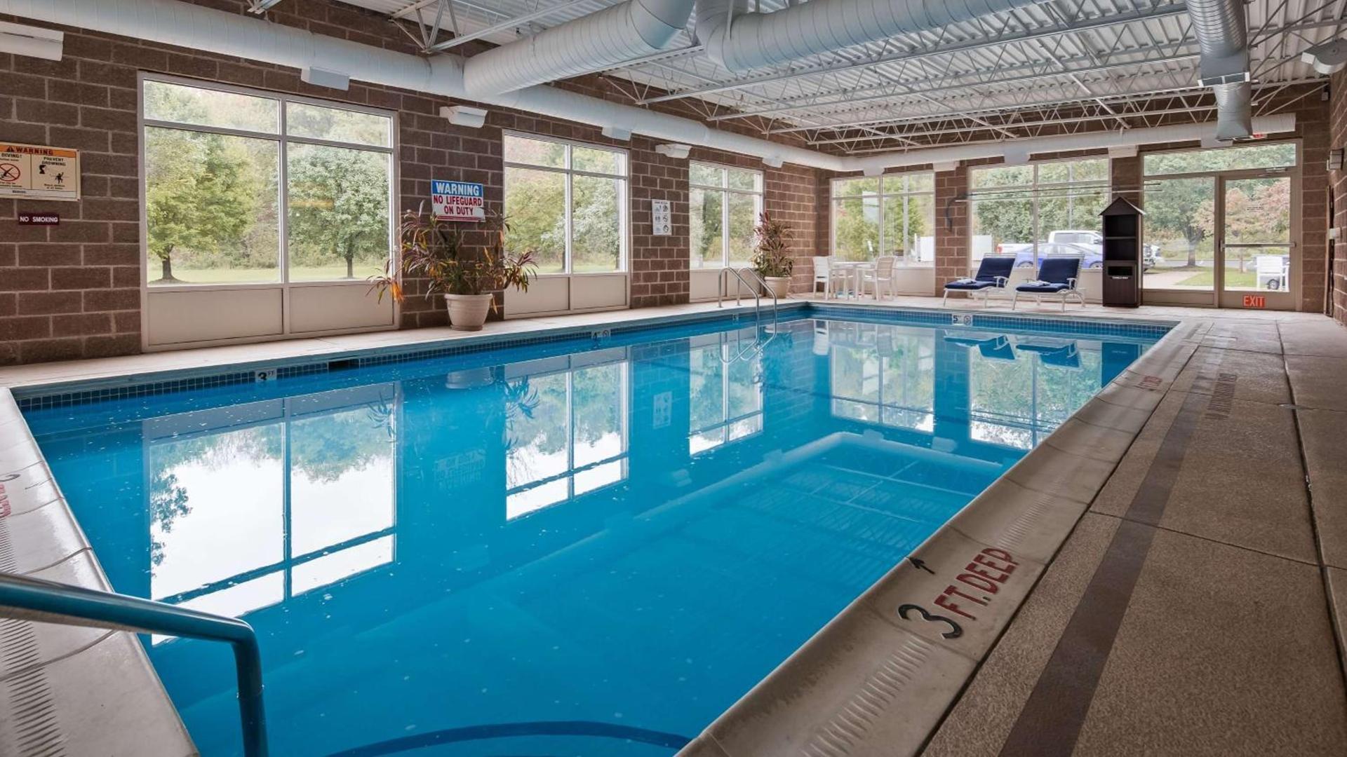 Best Western Garden Inn photo 3