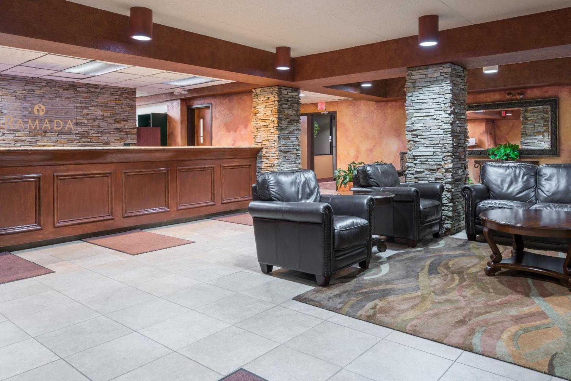 Ramada by Wyndham Fargo photo 32