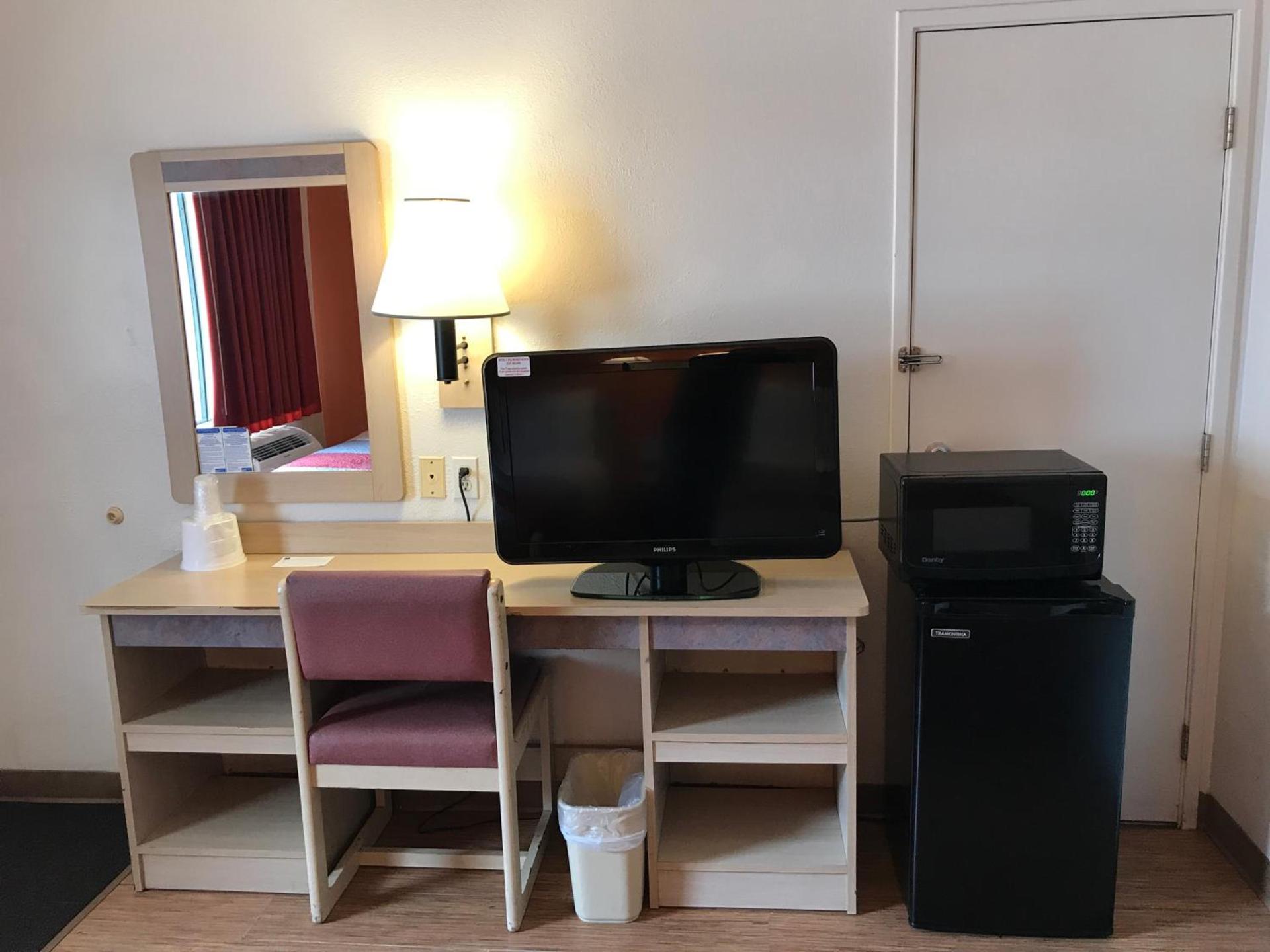 Motel 6-Des Moines, IA - North photo 10