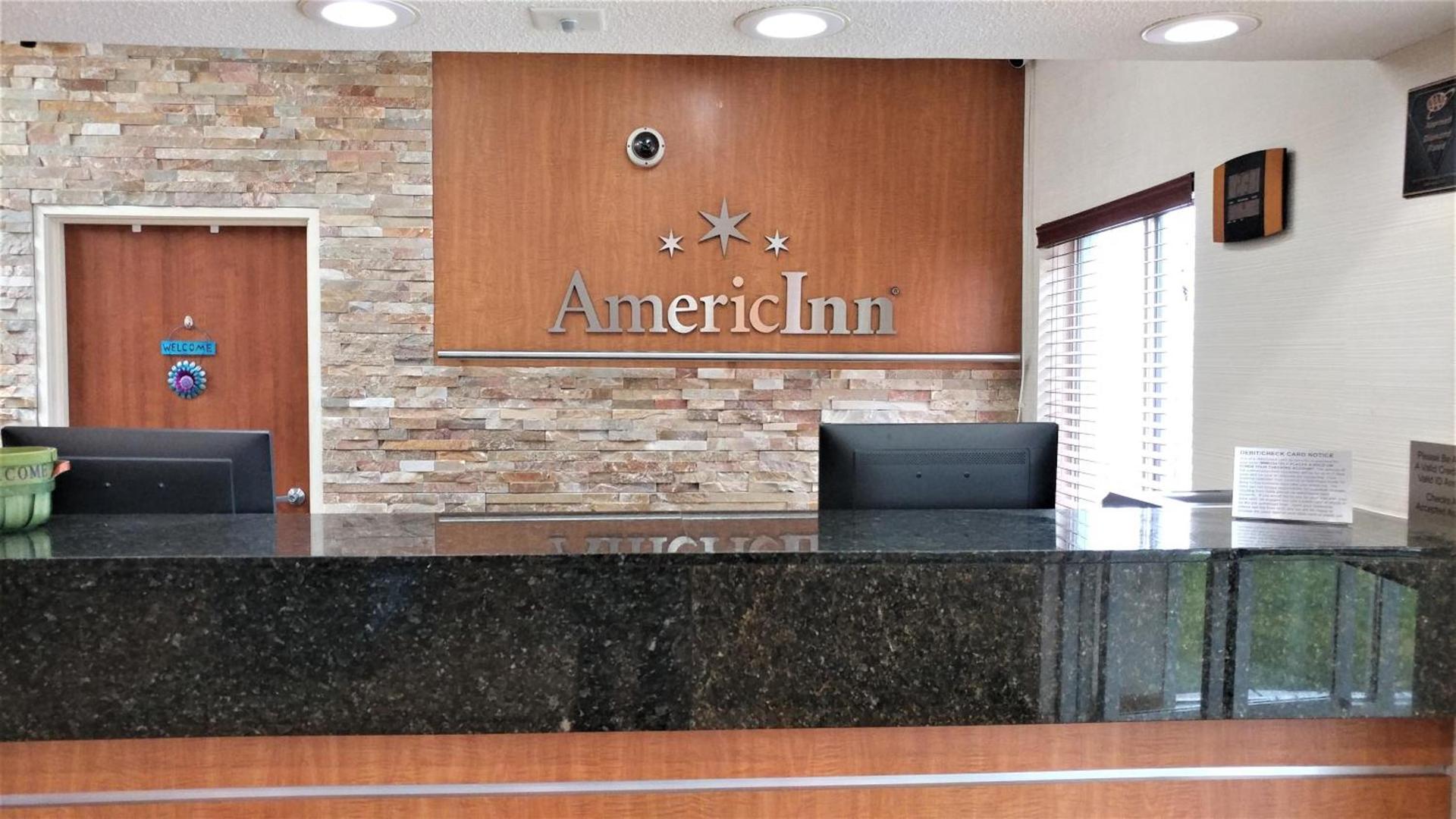 AmericInn by Wyndham Duluth photo 32