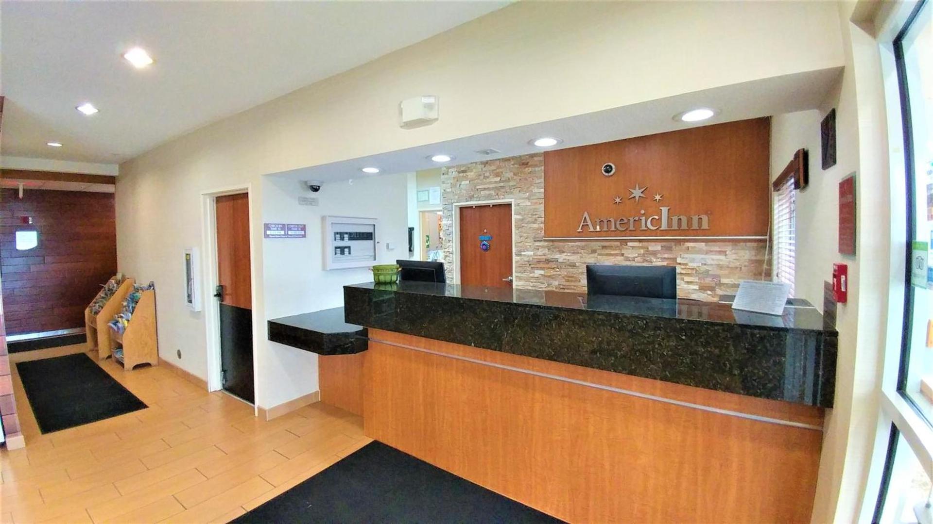 AmericInn by Wyndham Duluth photo 33