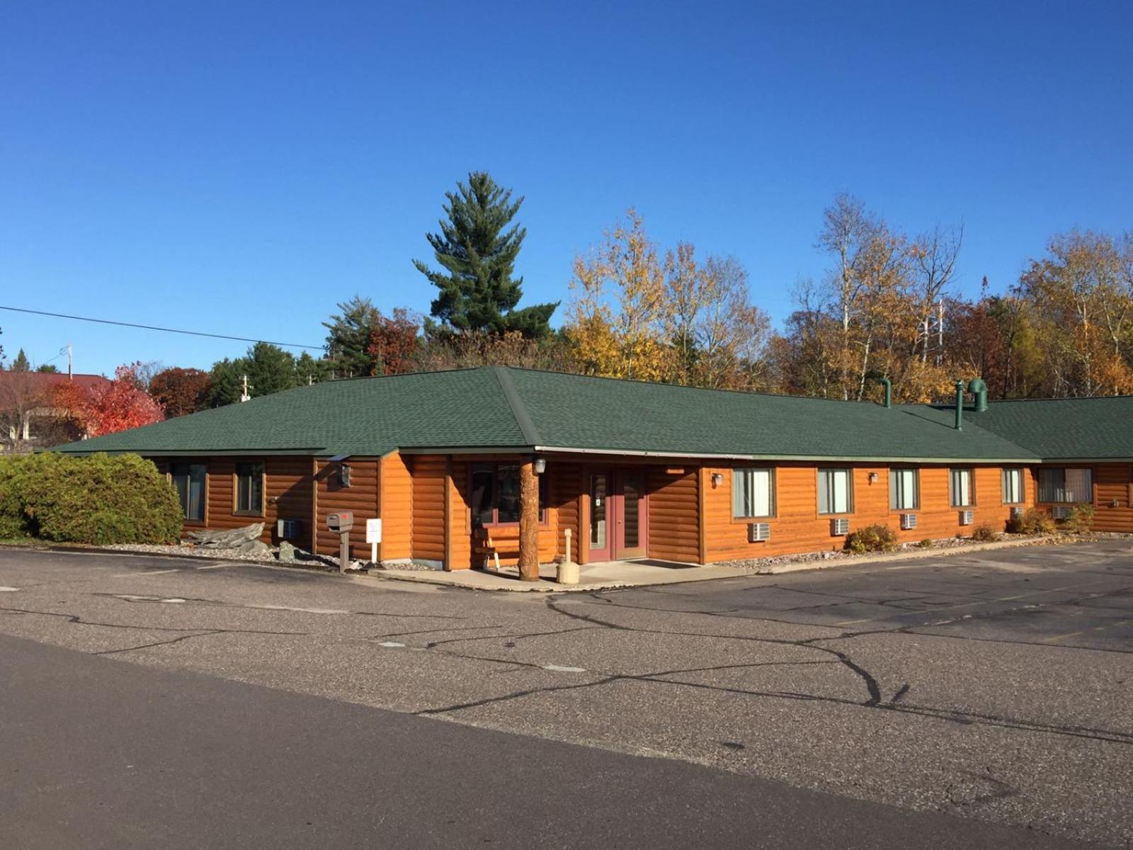 Northwoods Inn & Suites Minocqua — hotel in Minocqua
