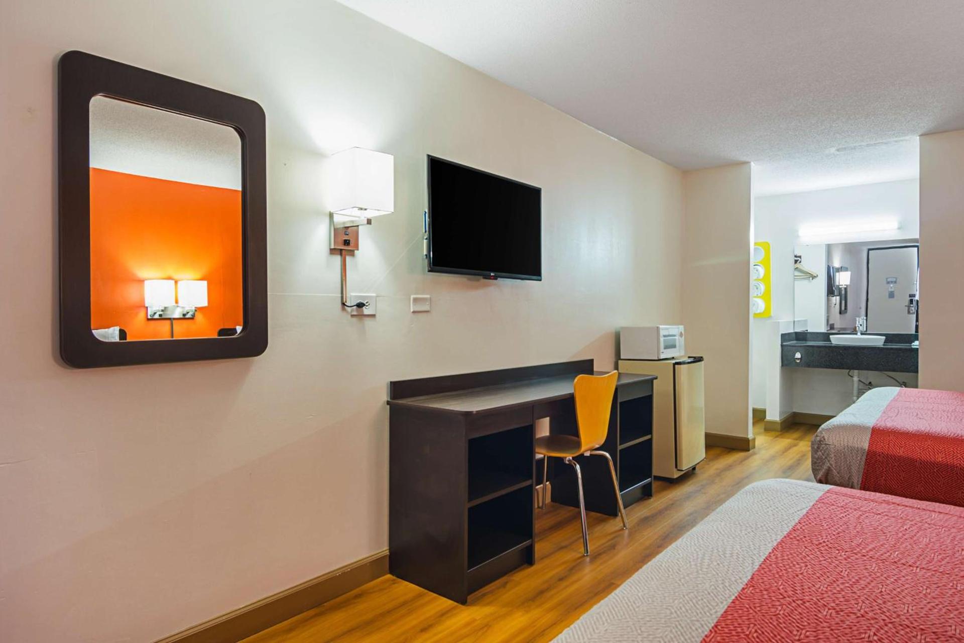 Motel 6-Cleveland, TN photo 10