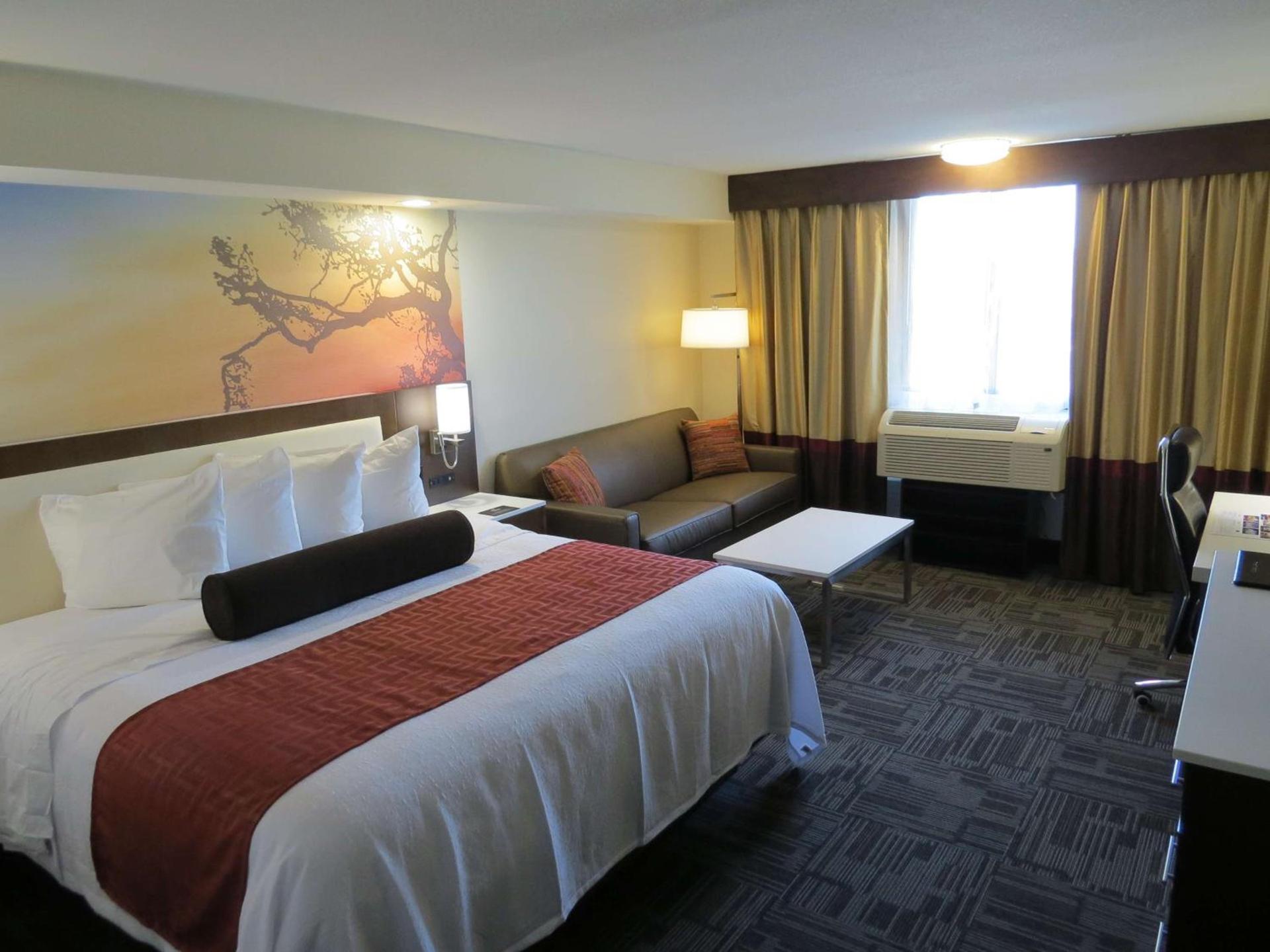 Holiday Inn Brookfield - Milwaukee by IHG photo 17