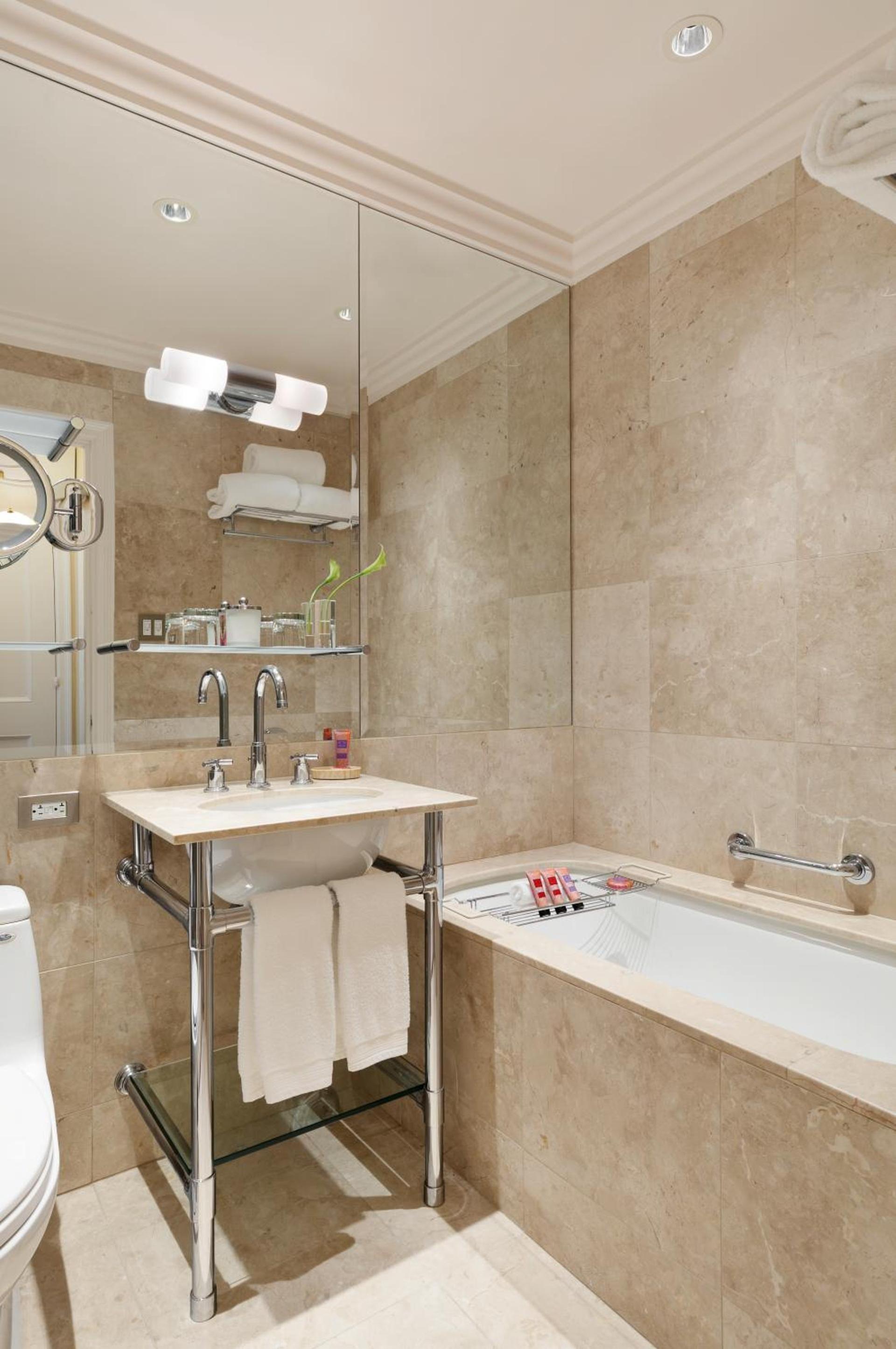 The Pierre, A Taj Hotel, New York photo 62