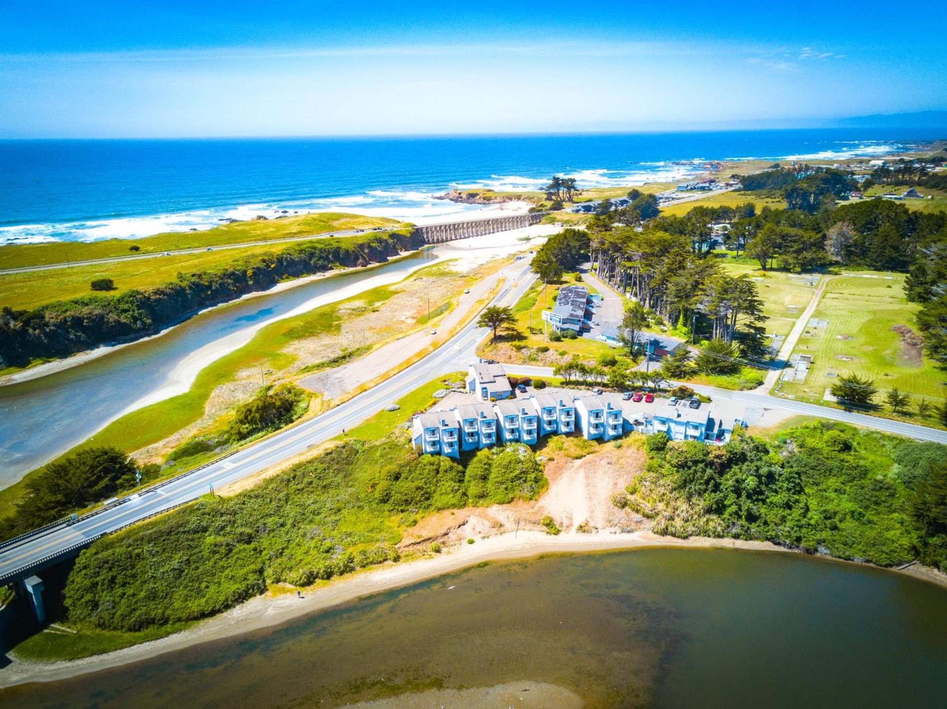 Beach House Inn photo 3