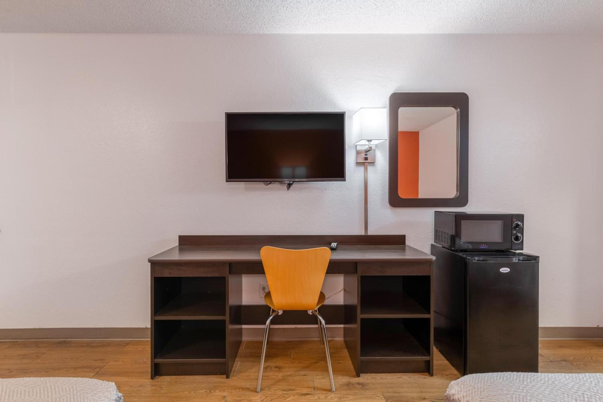 Motel 6-Bryan, TX - University Area photo 49