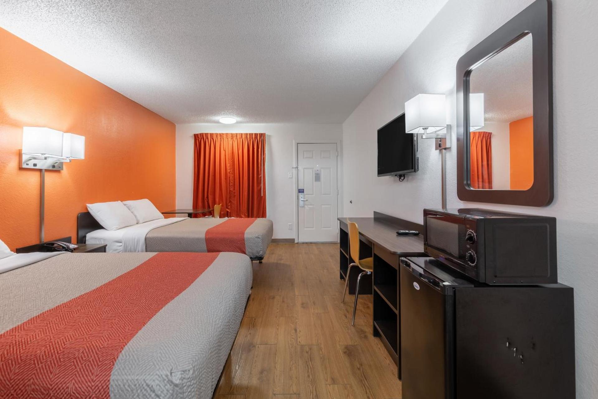 Motel 6-Bryan, TX - University Area photo 40
