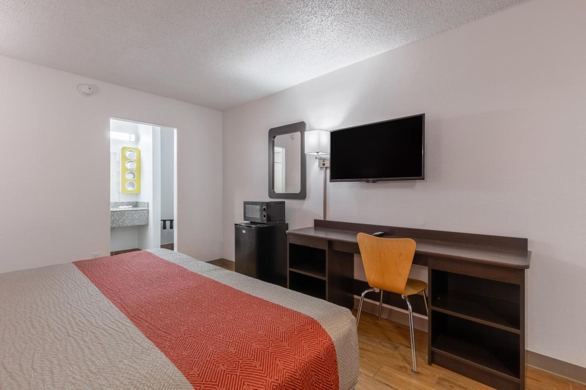 Motel 6-Bryan, TX - University Area photo 54