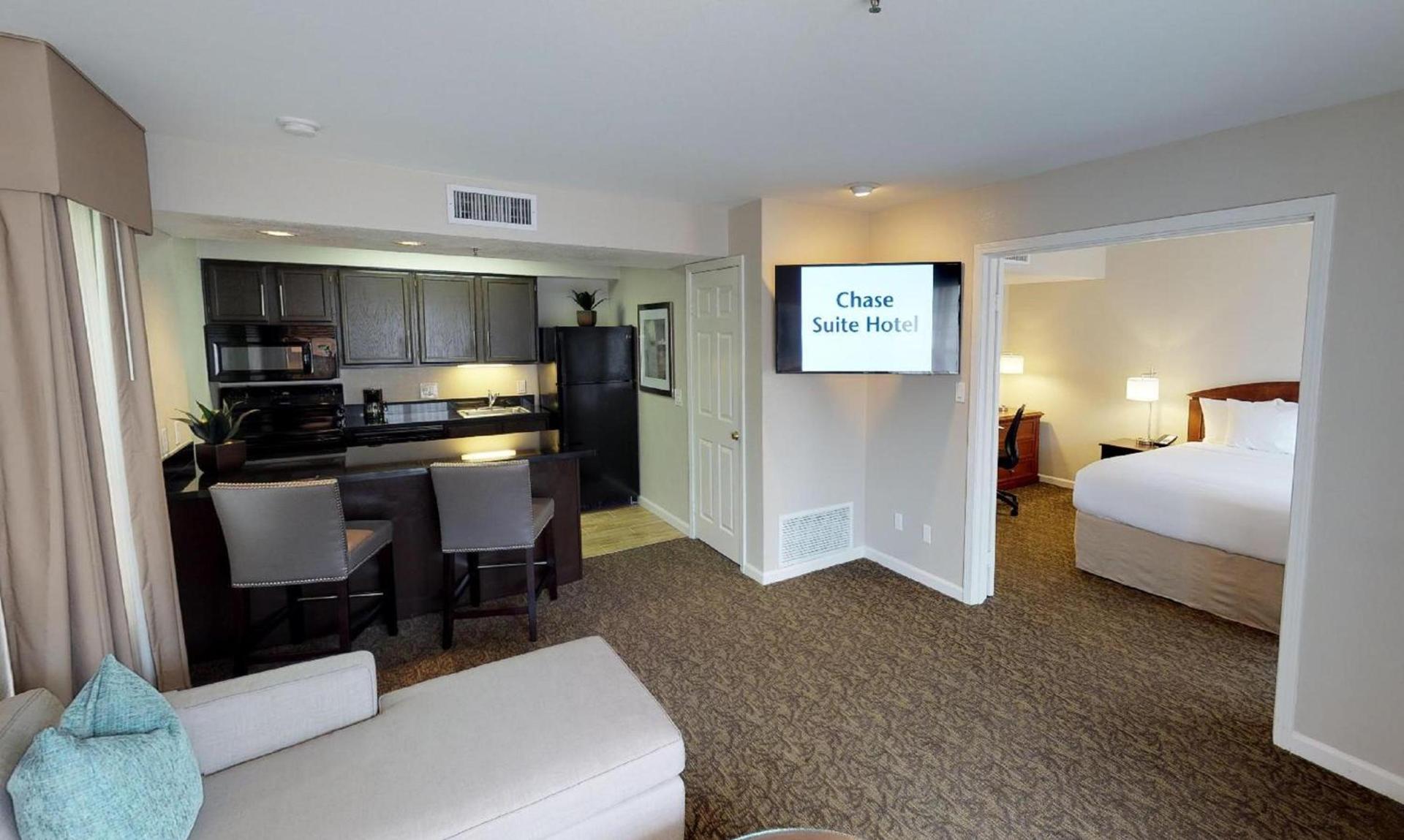 Chase Suites Brea-Fullerton - North Orange County photo 35