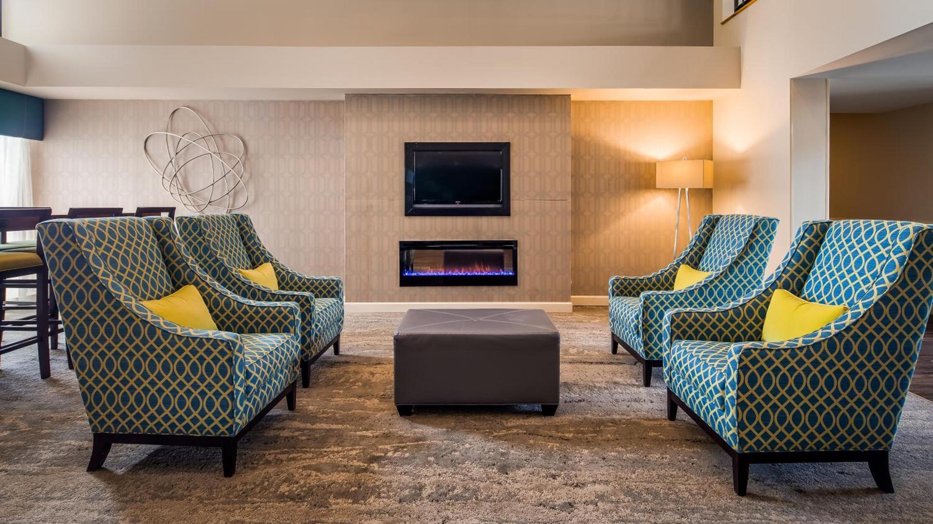 Best Western Plus Yadkin Valley Inn & Suites photo 38
