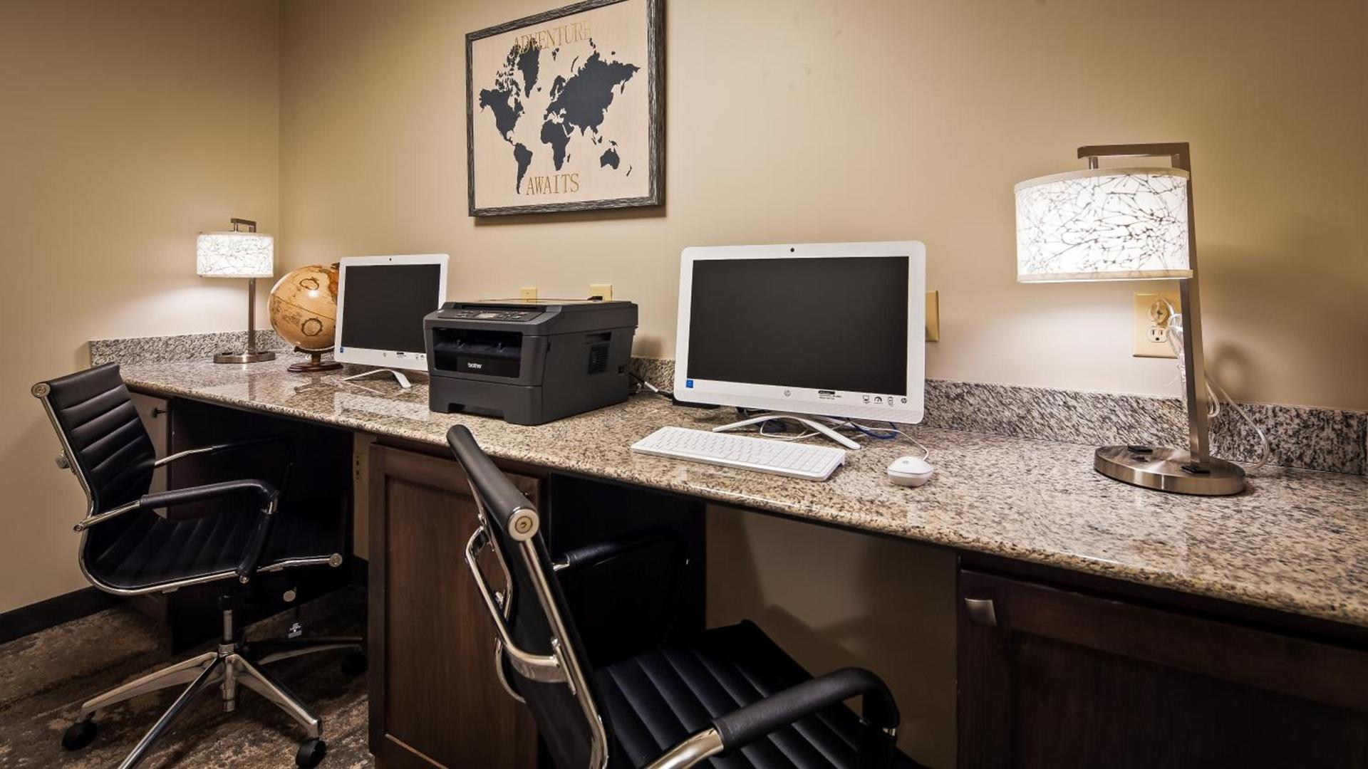 Best Western Plus Yadkin Valley Inn & Suites photo 45