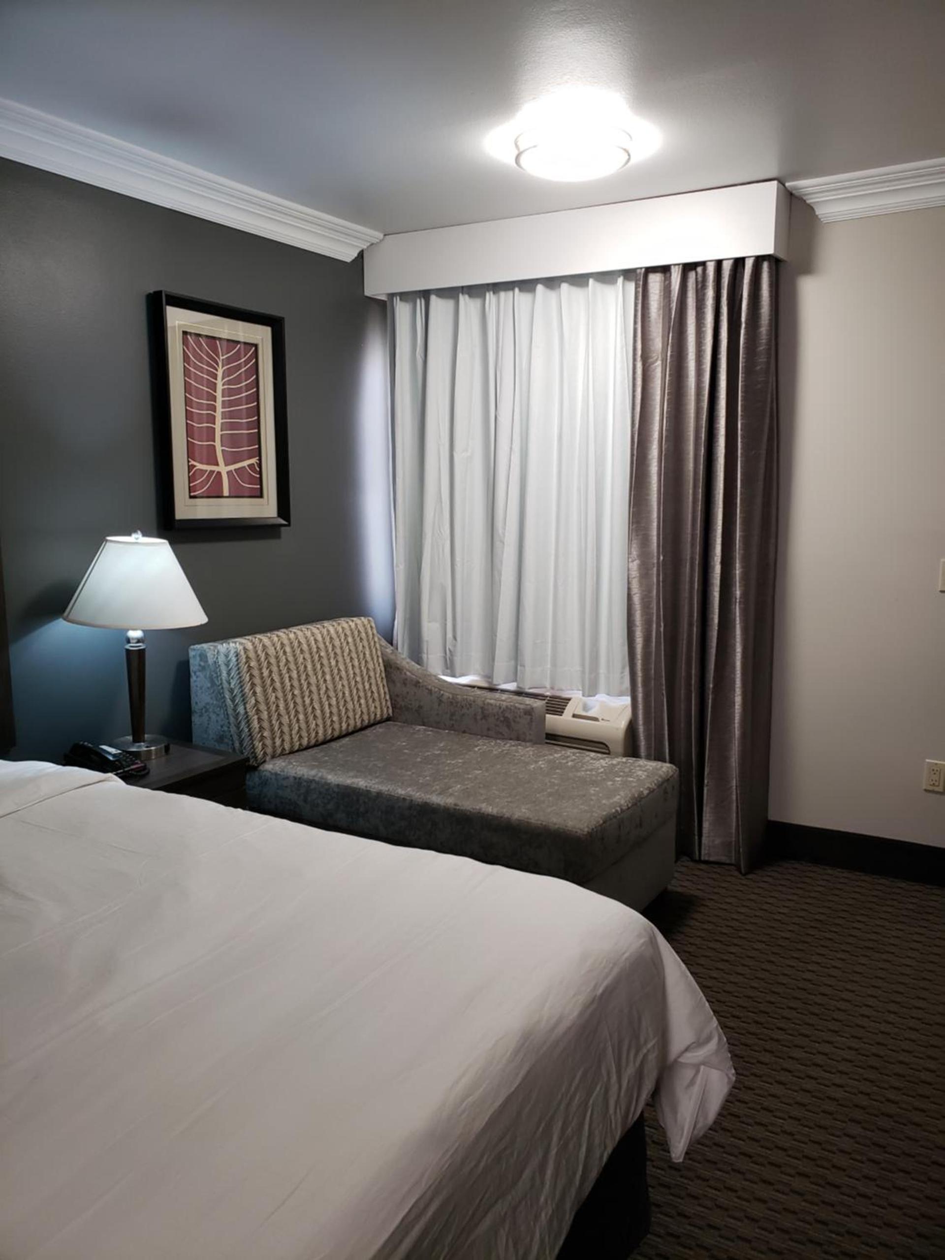 Portofino Inn Burbank photo 24