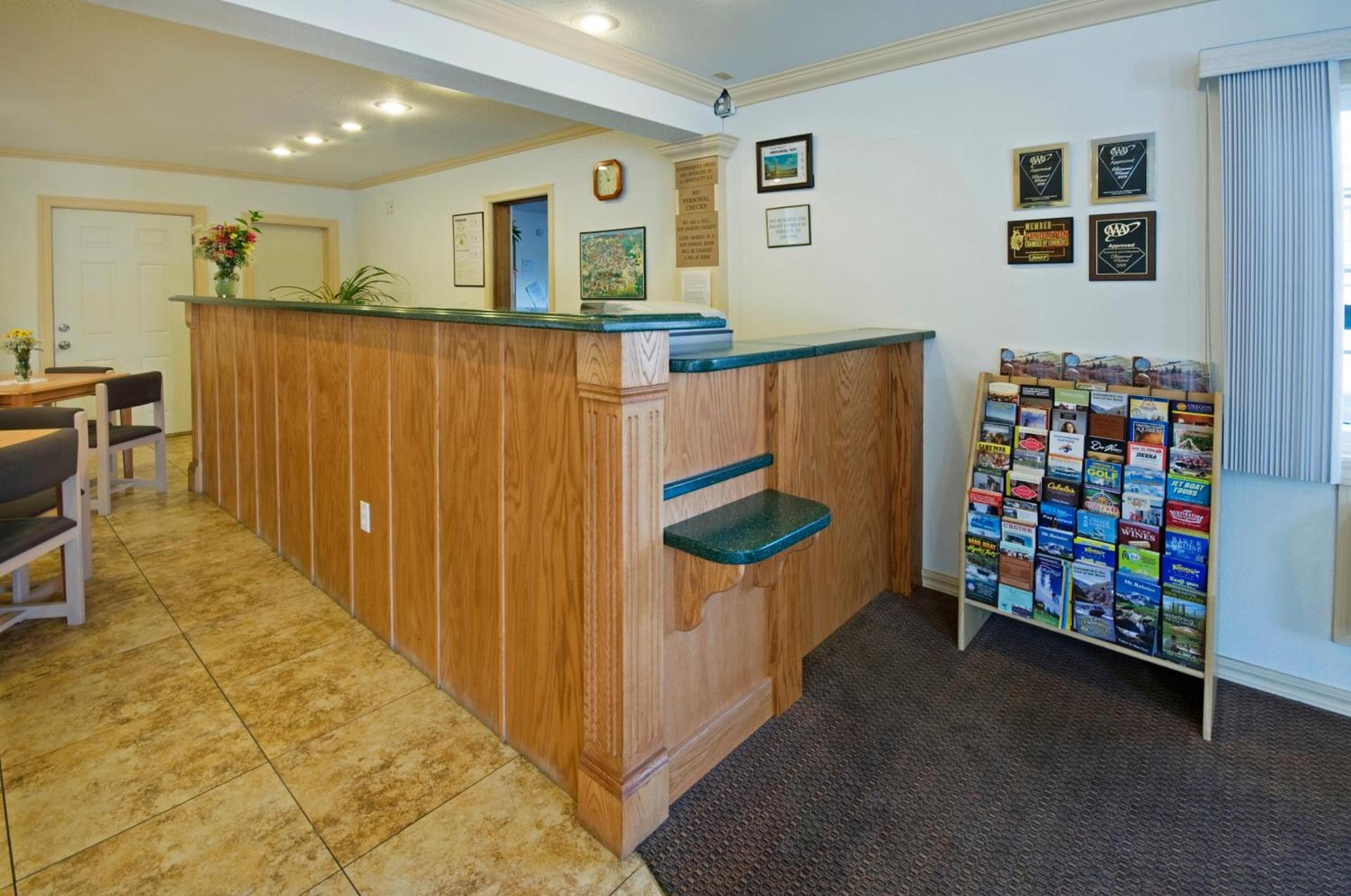 Americas Best Value Inn - Pendleton photo 23