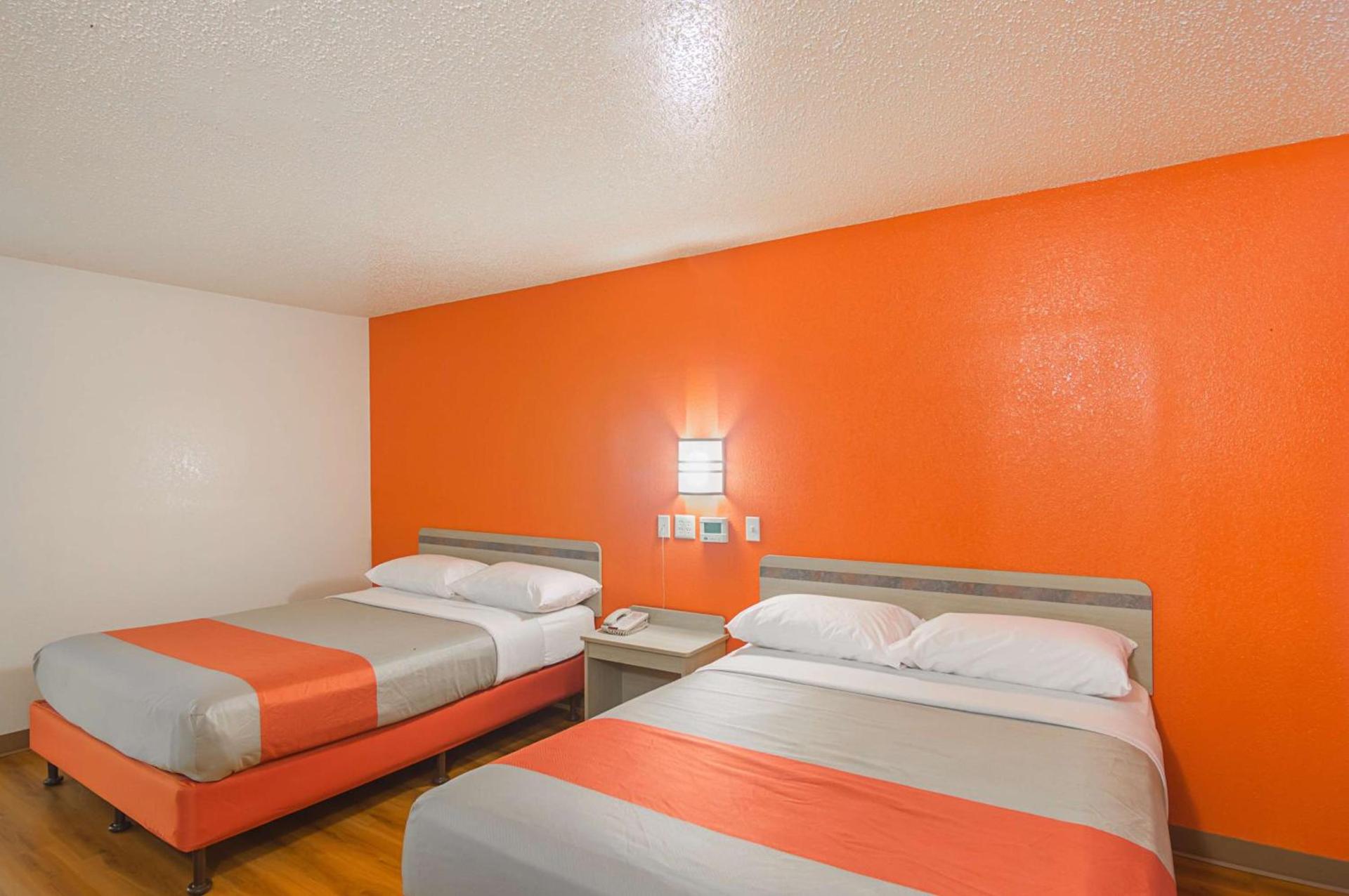 Motel 6-Lawton, OK photo 13