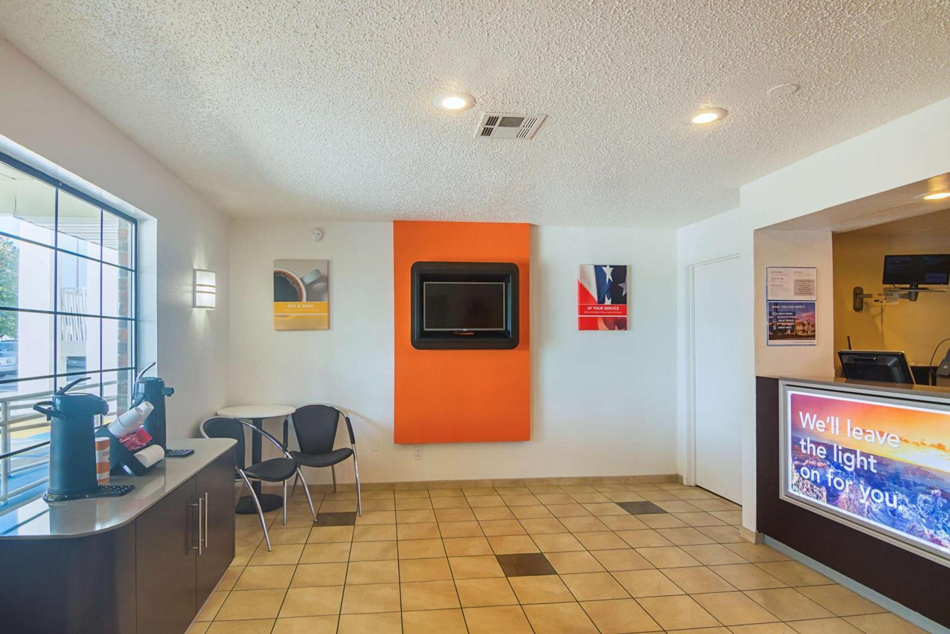 Motel 6-Lawton, OK photo 23
