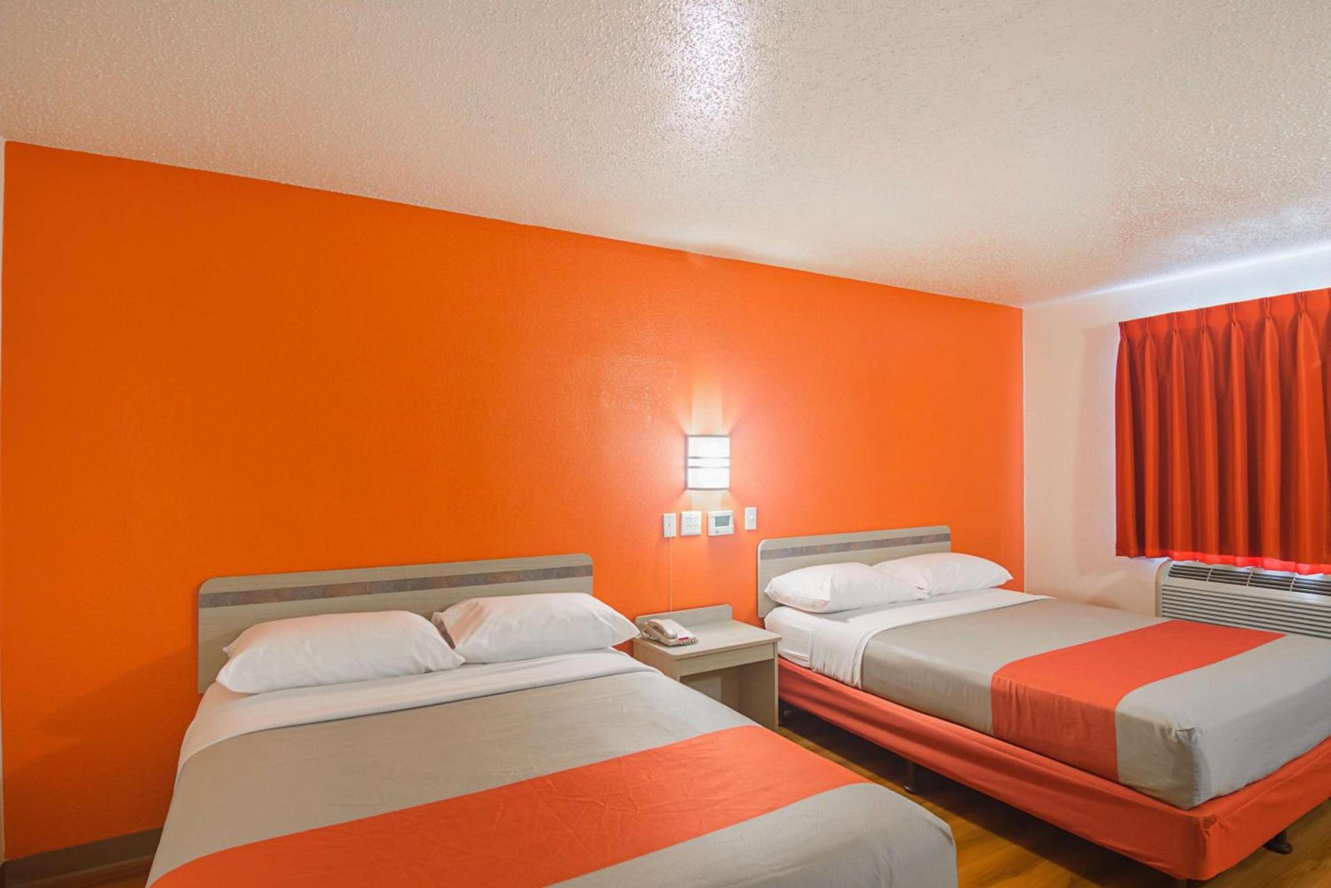 Motel 6-Lawton, OK photo 14