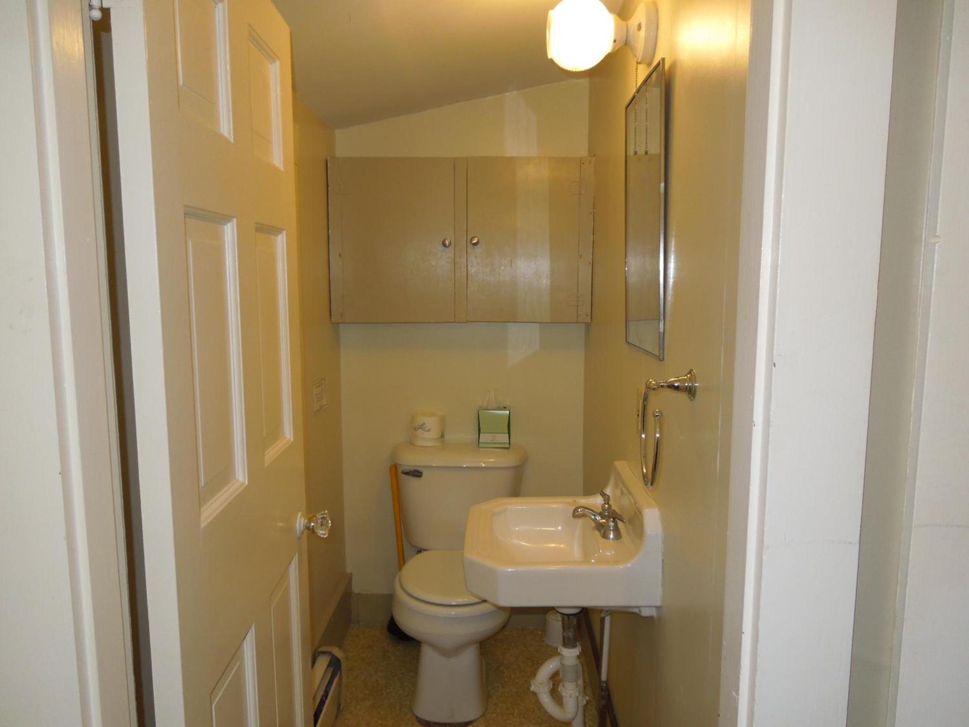 Wildcat Inn and Tavern photo 14
