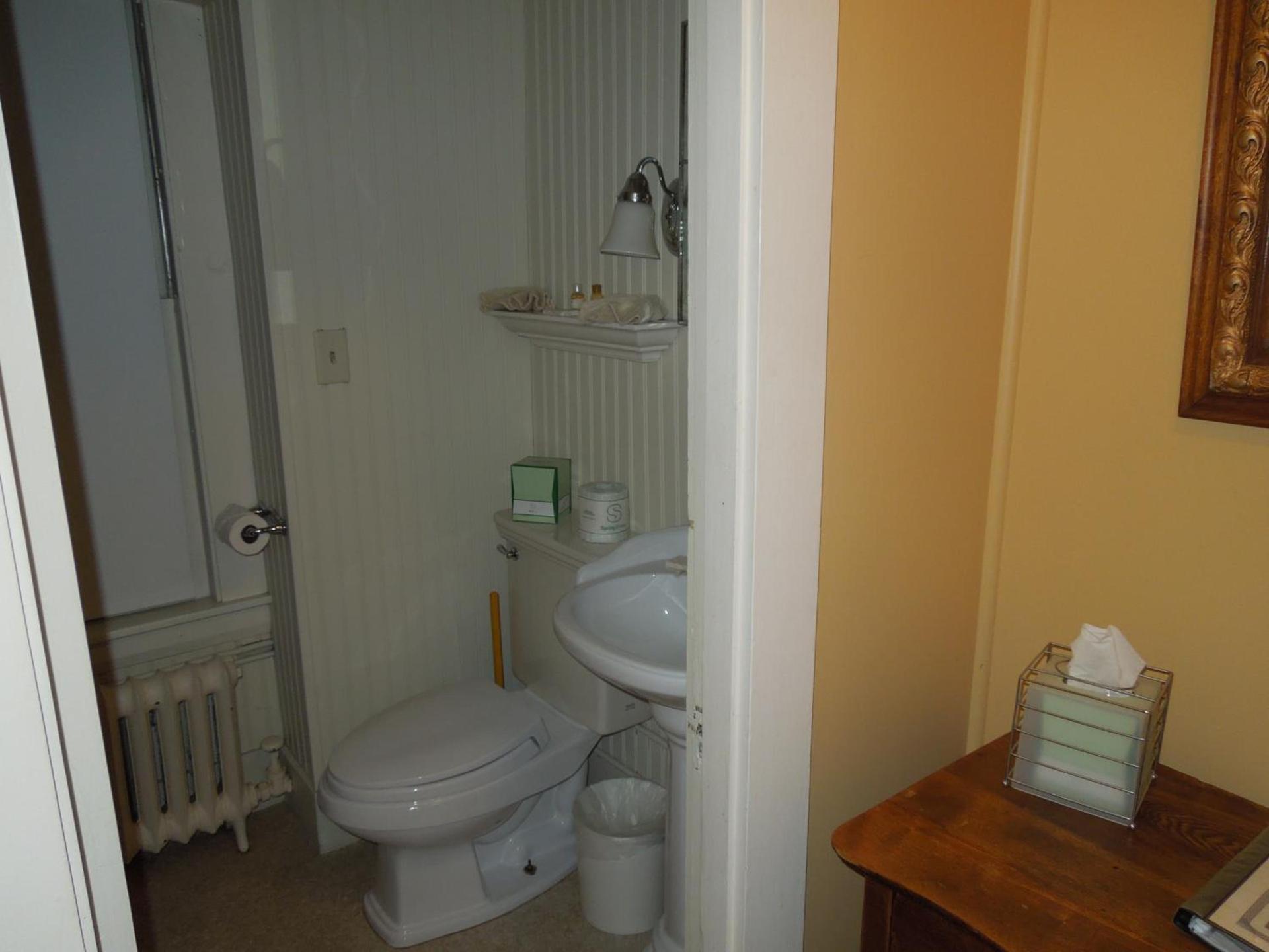 Wildcat Inn and Tavern photo 25