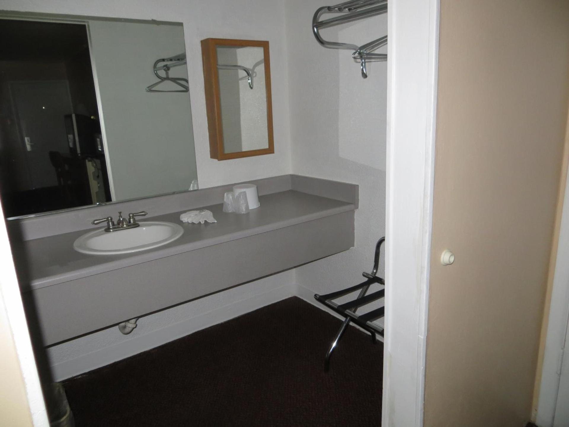 Premier Inns Metro photo 18