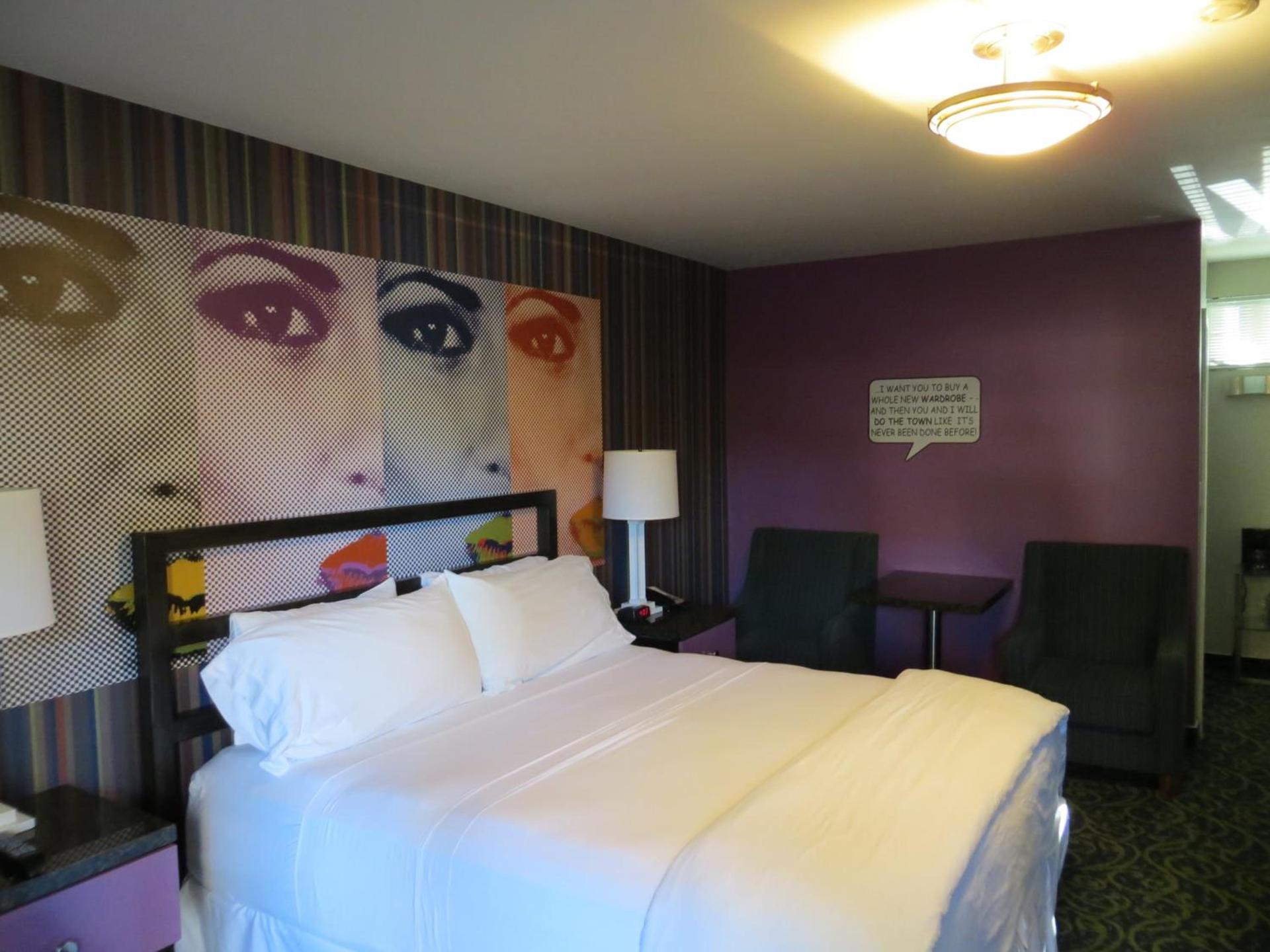 7 Springs Inn & Suites photo 10