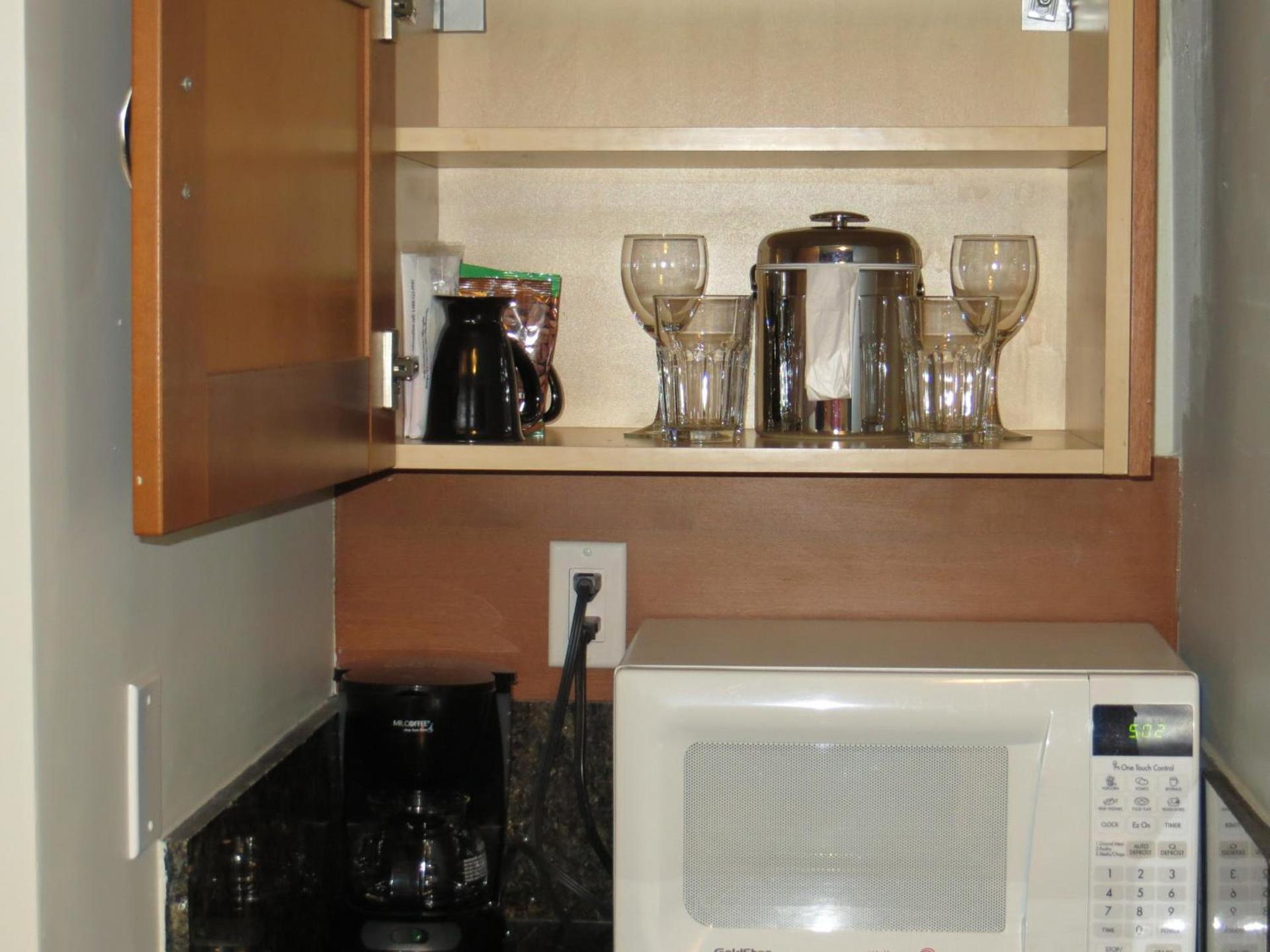 7 Springs Inn & Suites photo 9