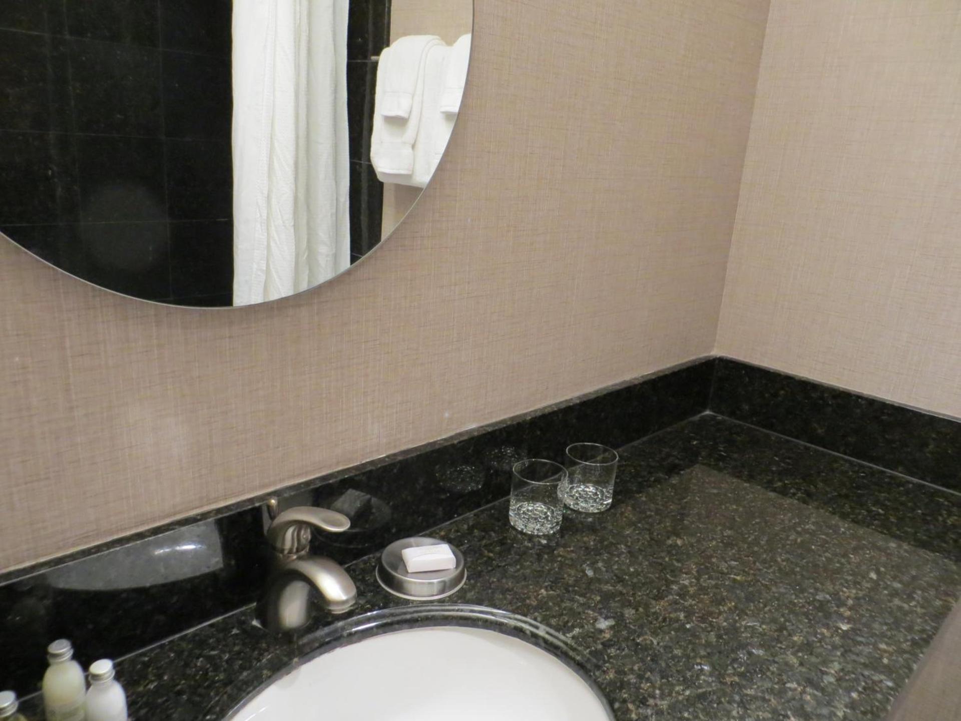 7 Springs Inn & Suites photo 6