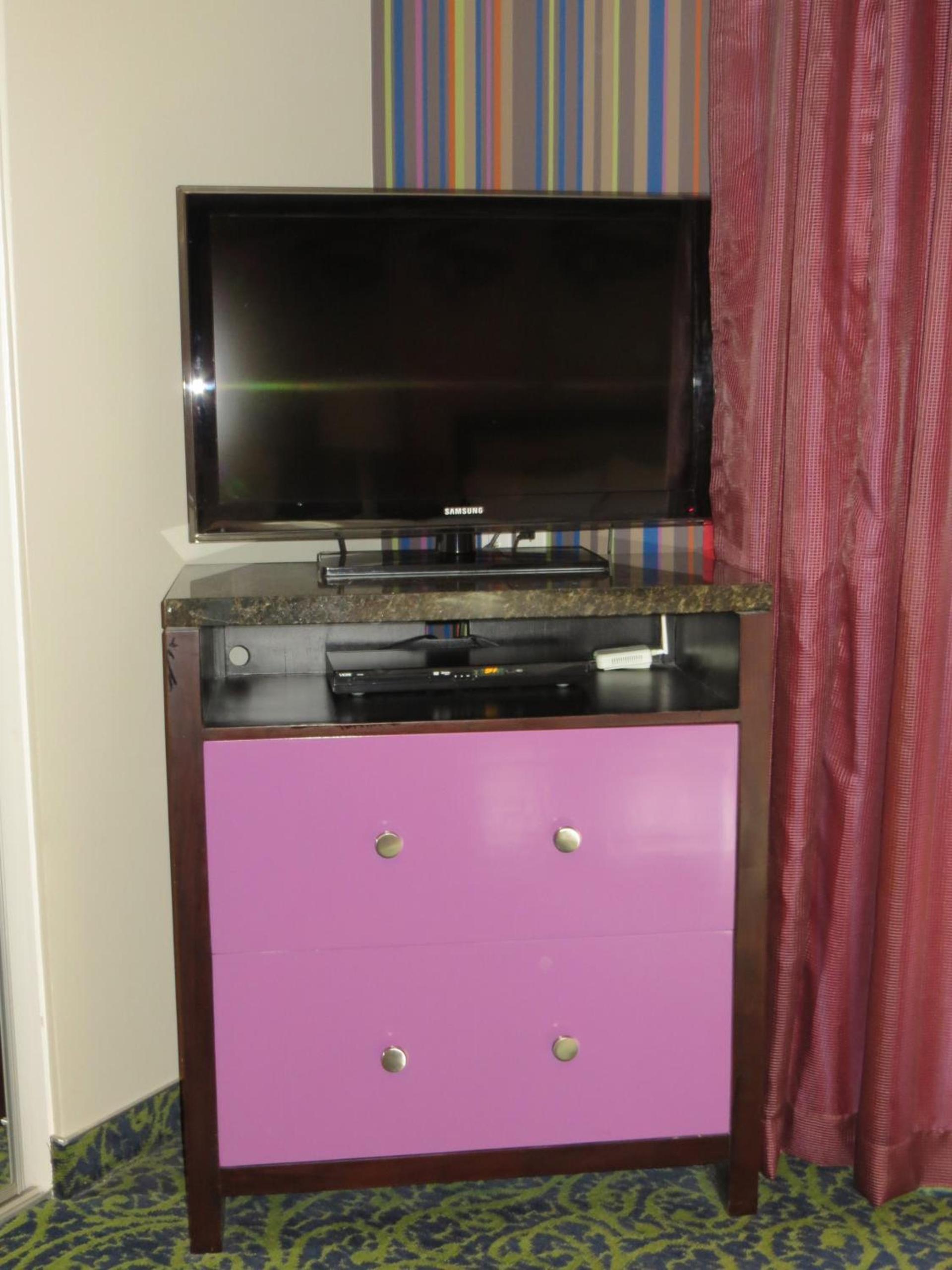 7 Springs Inn & Suites photo 17