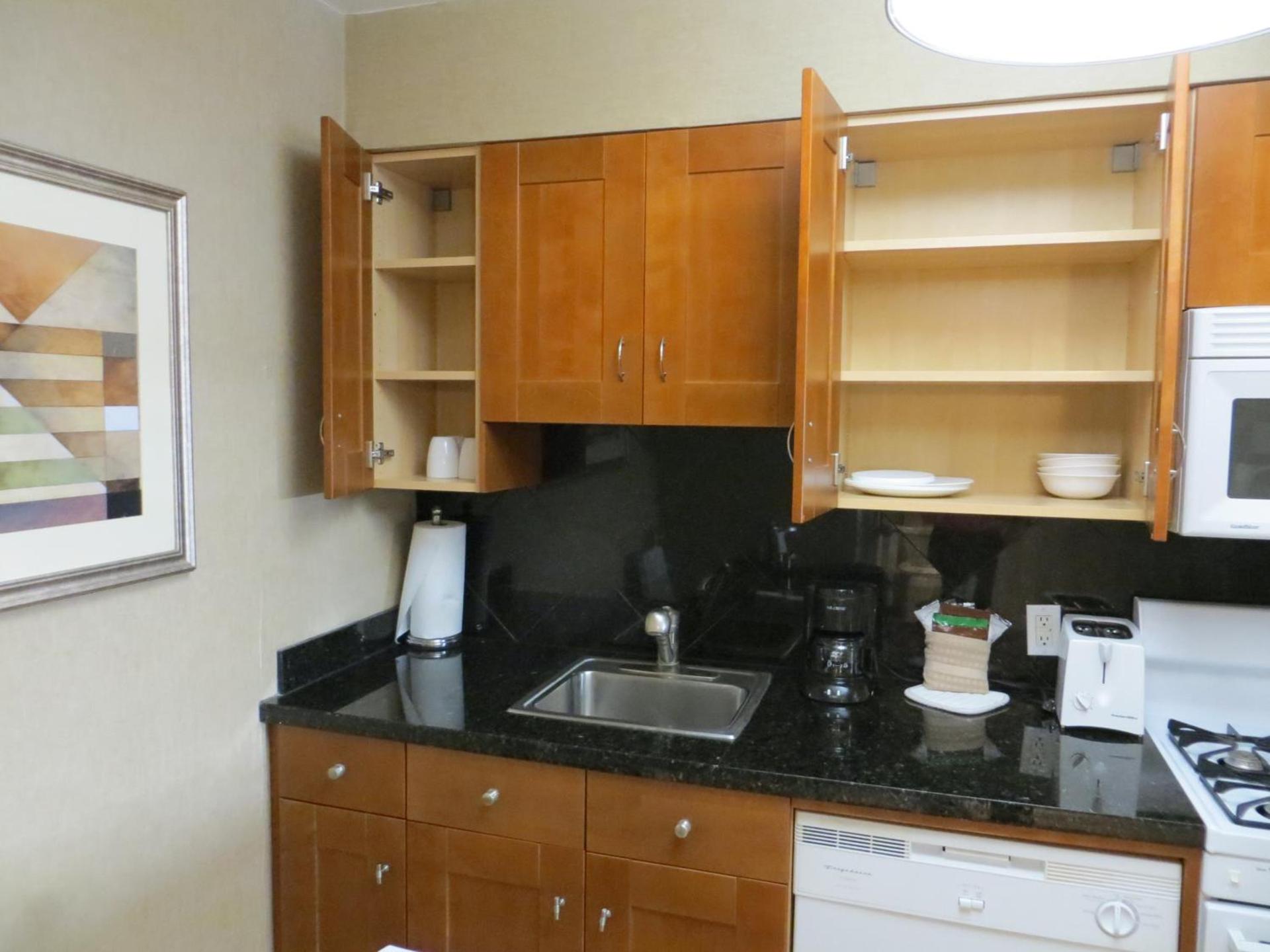 7 Springs Inn & Suites photo 21