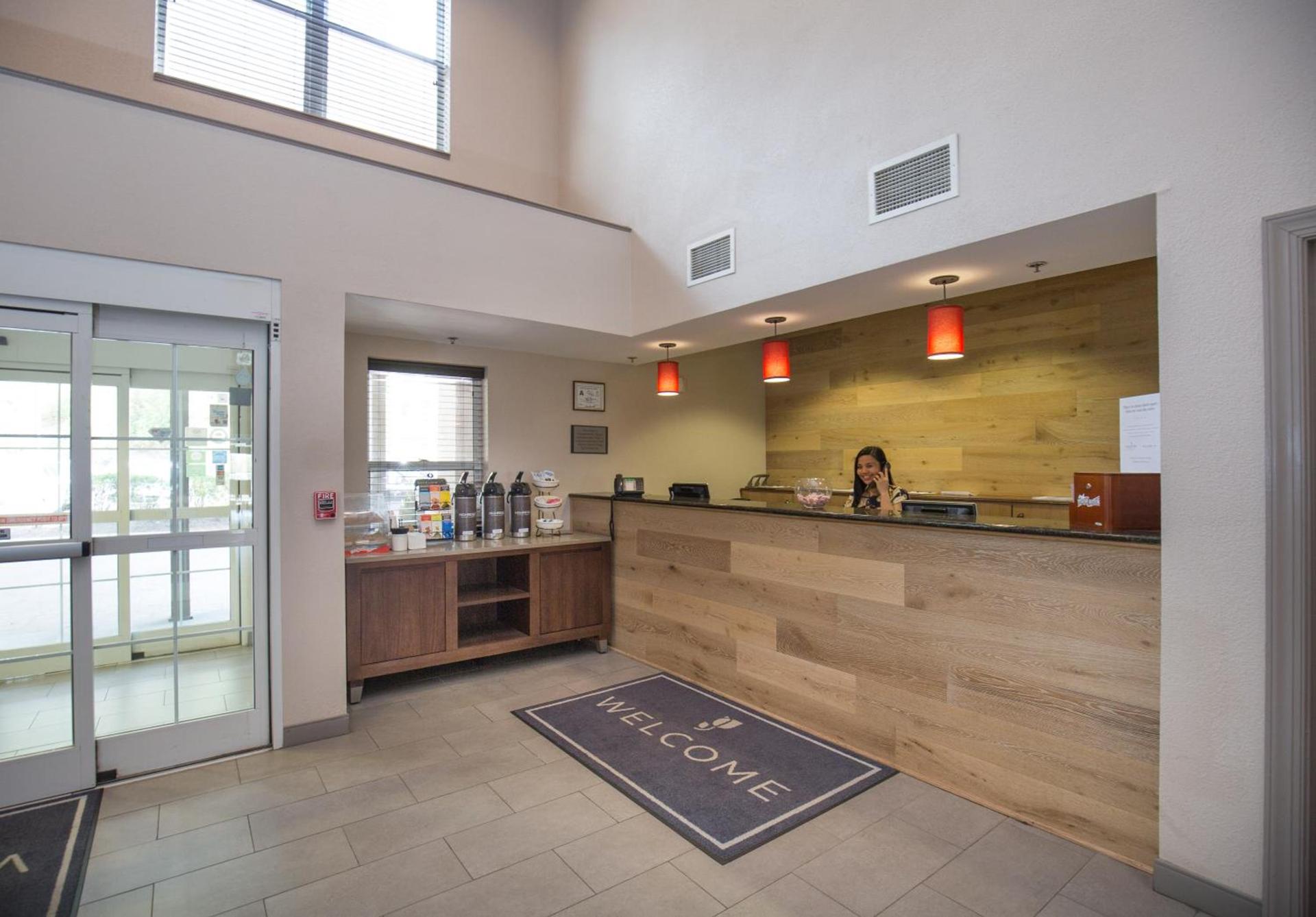 Country Inn & Suites by Radisson, Boone, NC photo 25
