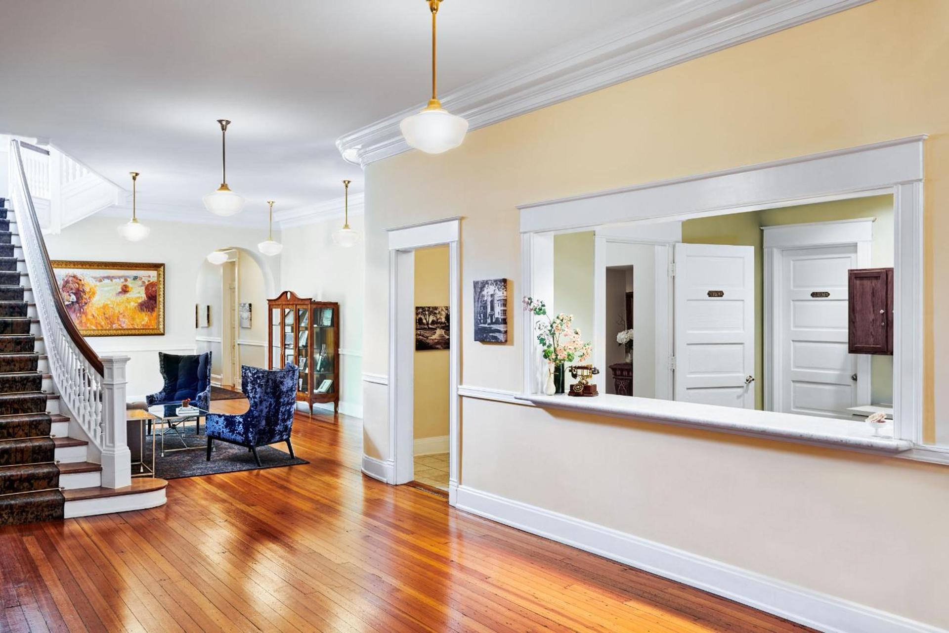Inn at Carnall Hall photo 14