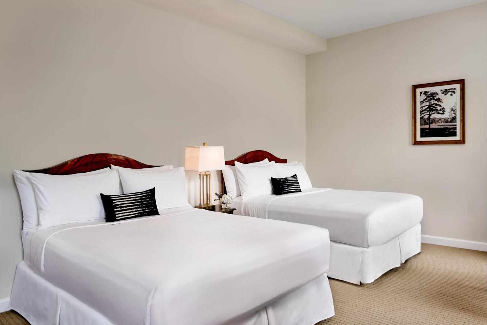 Inn at Carnall Hall photo 8