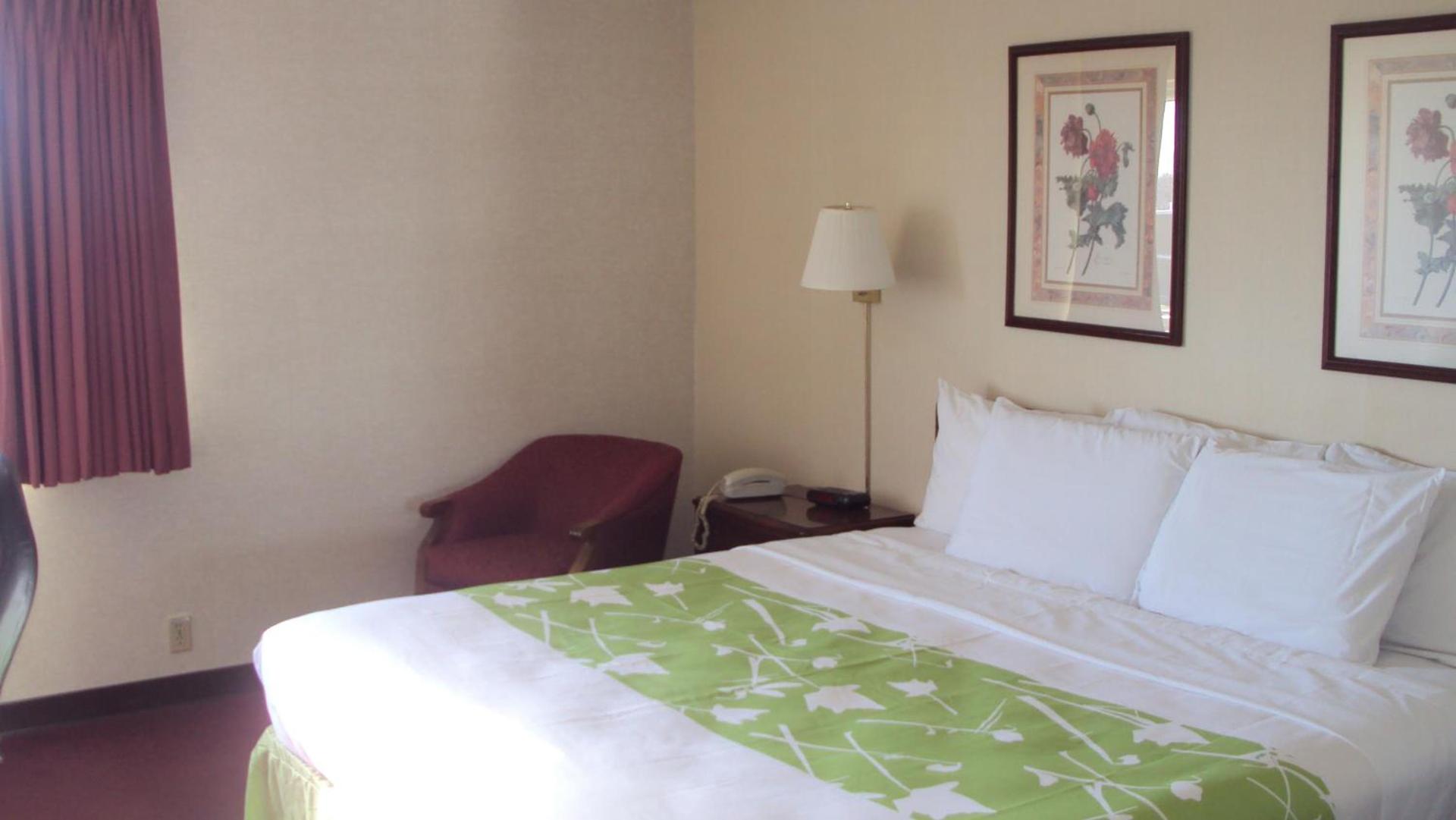 Extended Stay Warrenton Inn photo 16