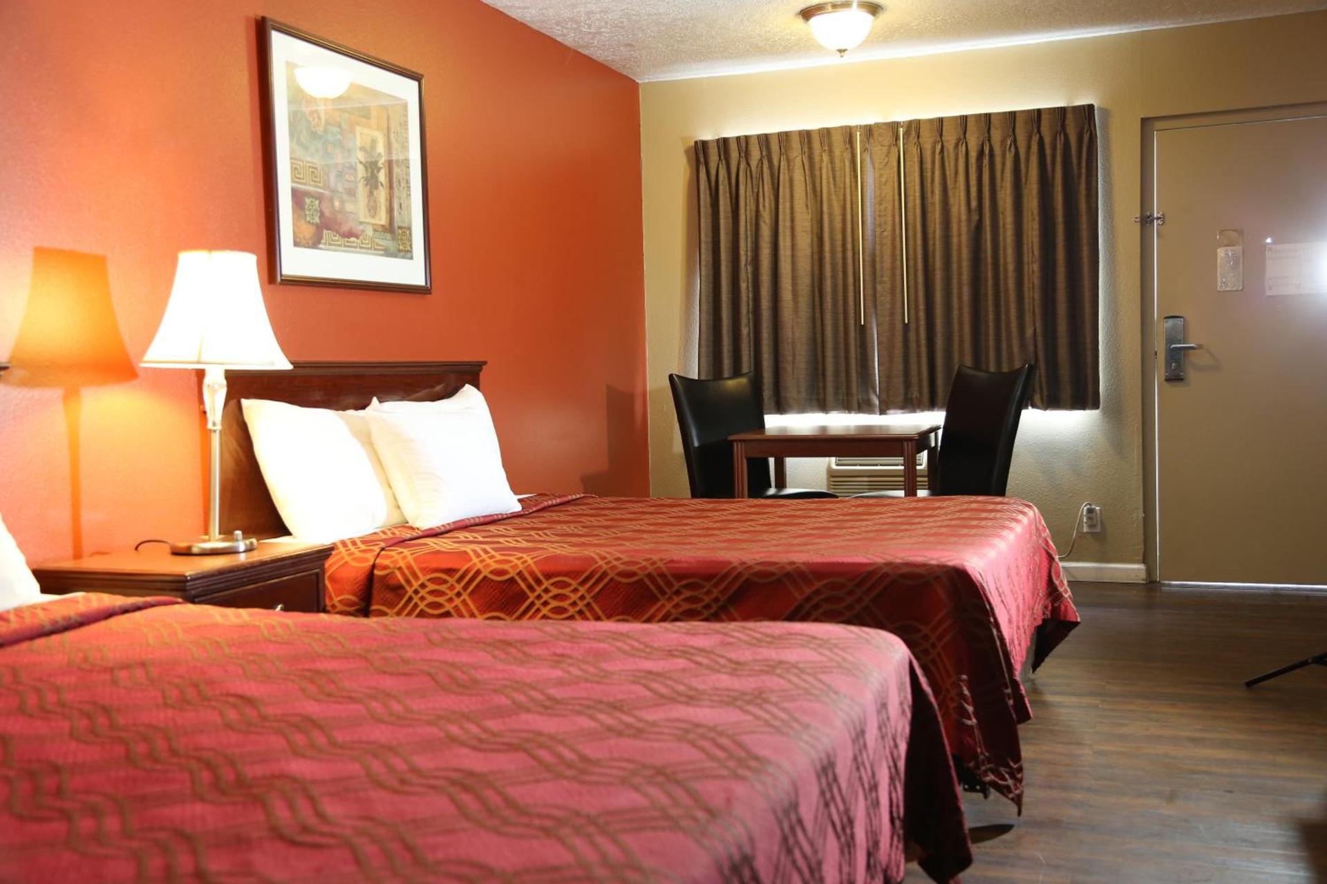 Americas Best Value Inn Kelso photo 7