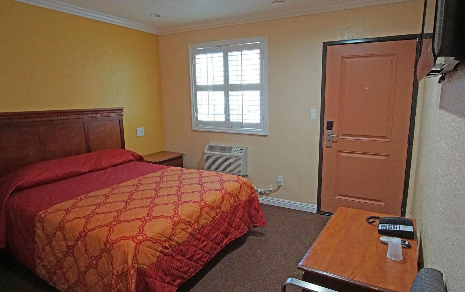 Rosa Bell Motel - Los Angeles photo 19