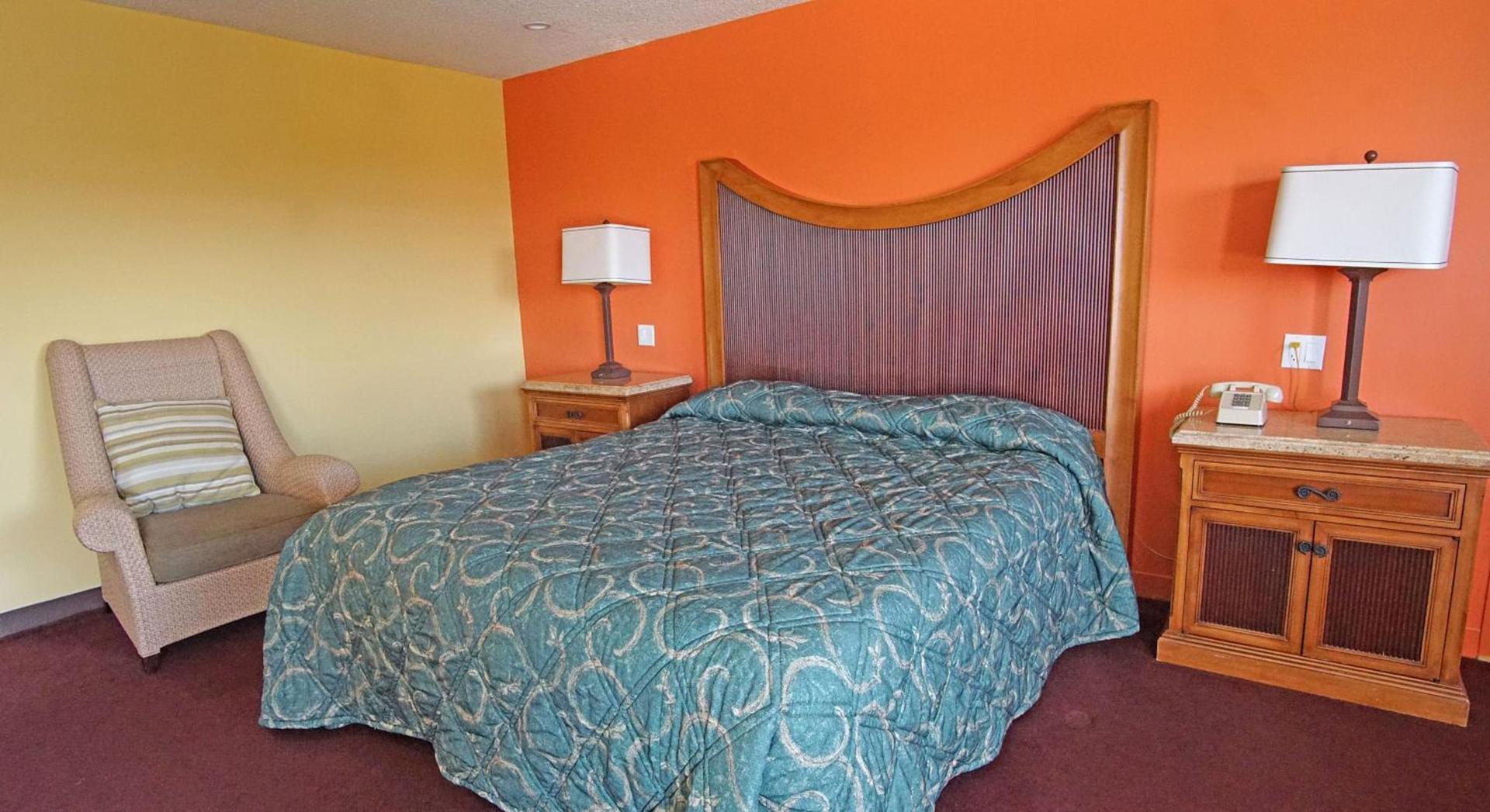 Los Angeles Inn & Suites - LAX photo 17