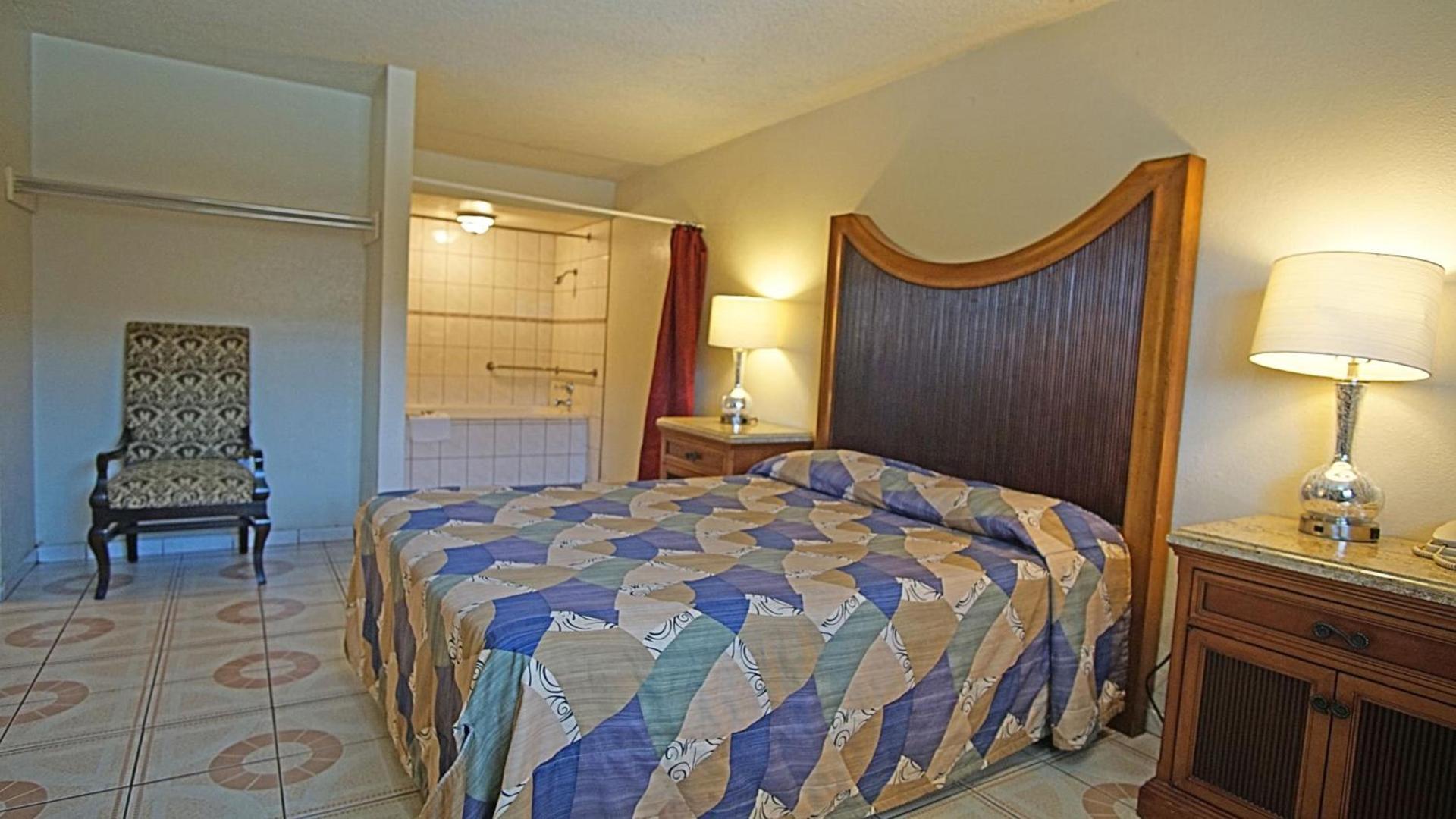 Los Angeles Inn & Suites - LAX photo 23