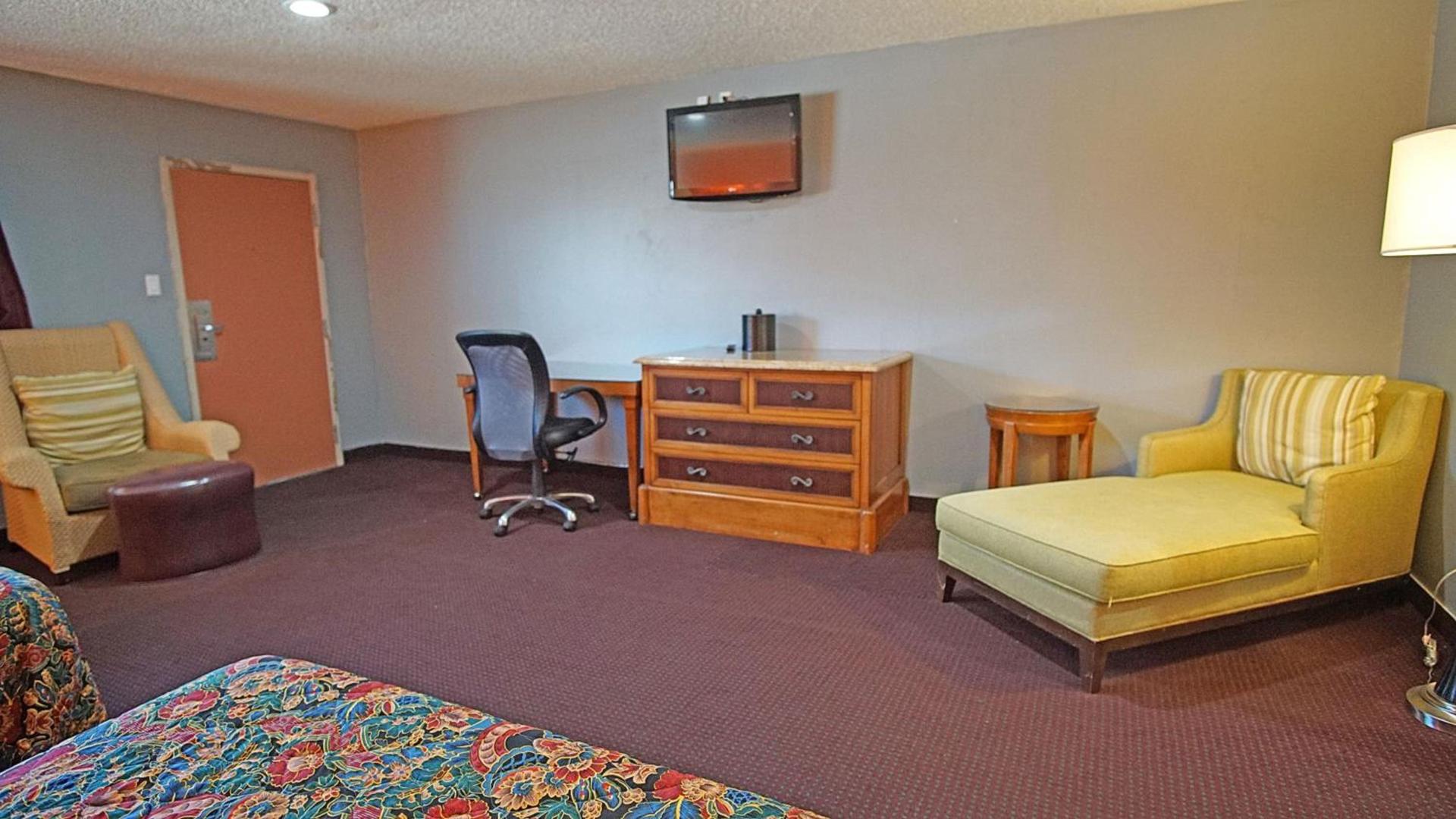 Los Angeles Inn & Suites - LAX photo 31