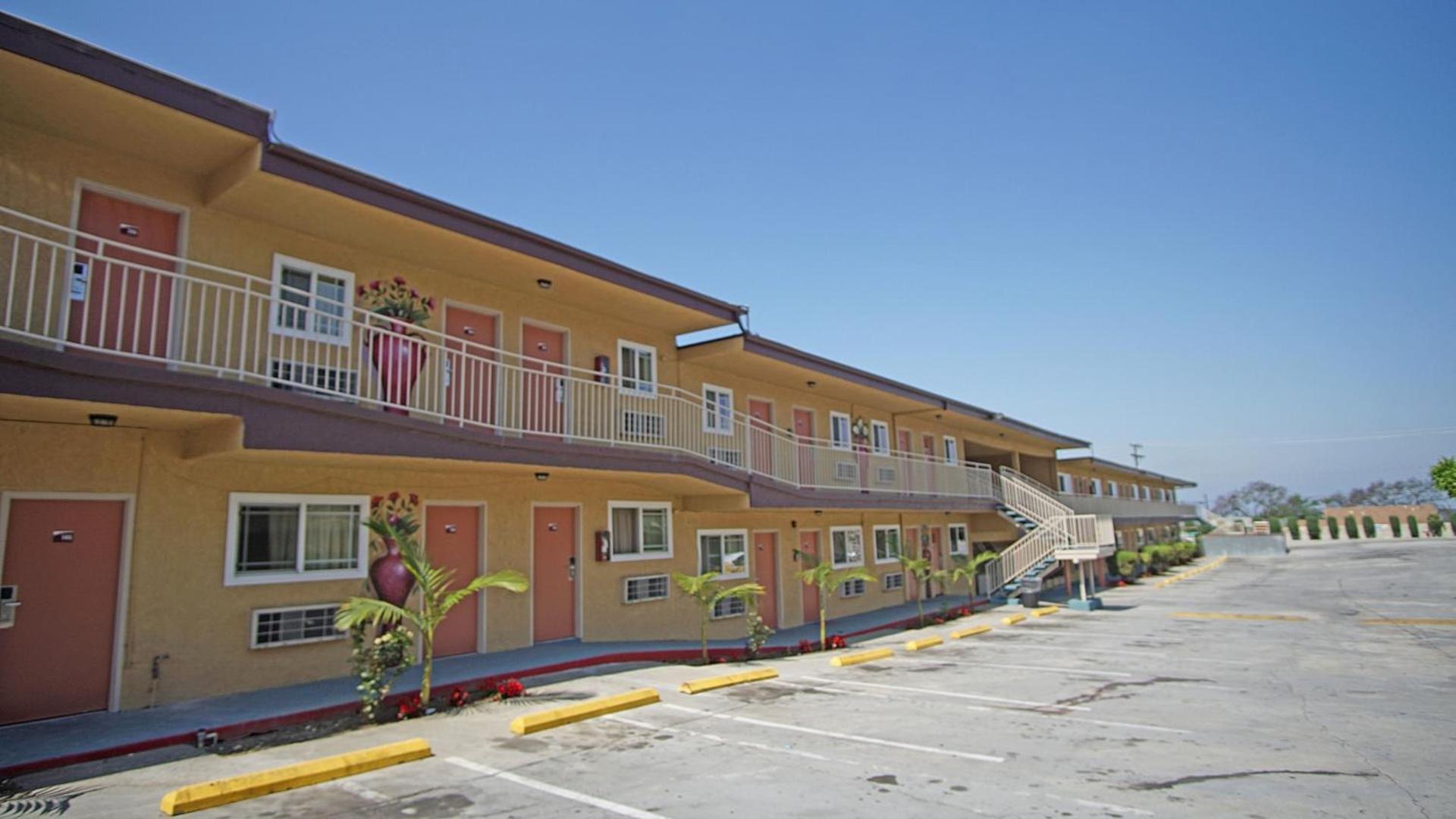 Los Angeles Inn & Suites - LAX photo 4