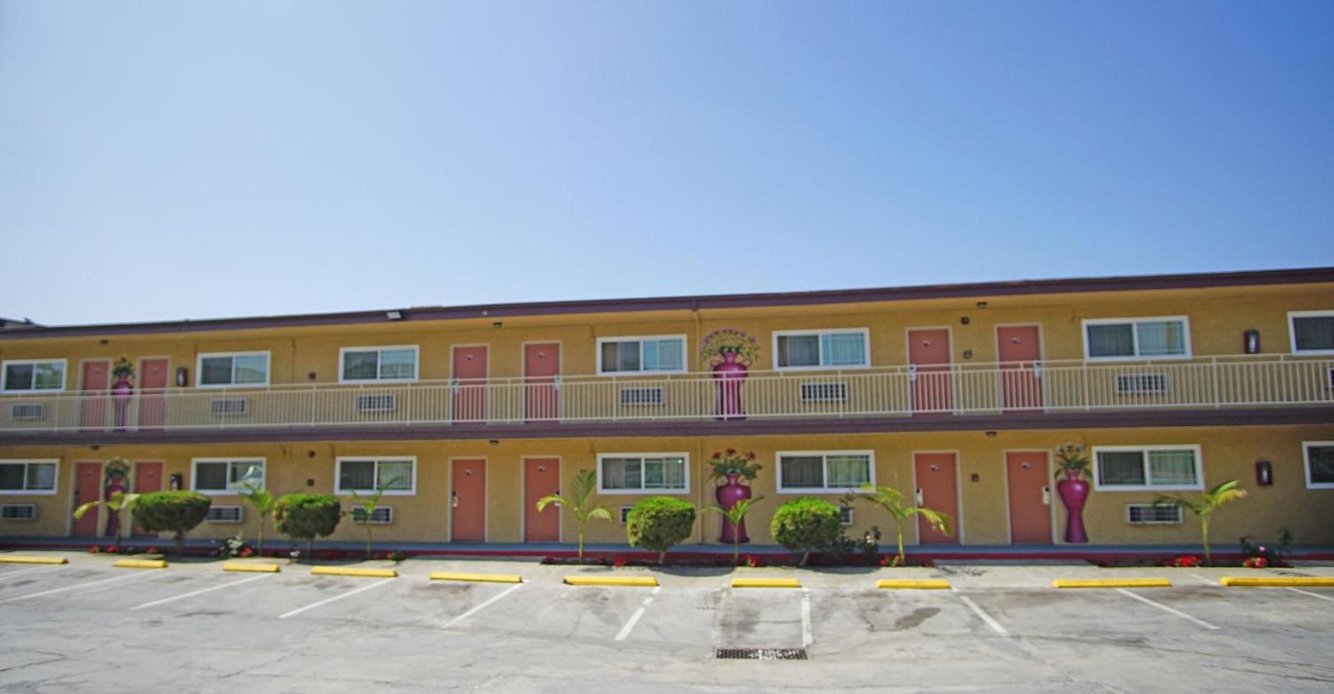 Los Angeles Inn & Suites - LAX photo 6