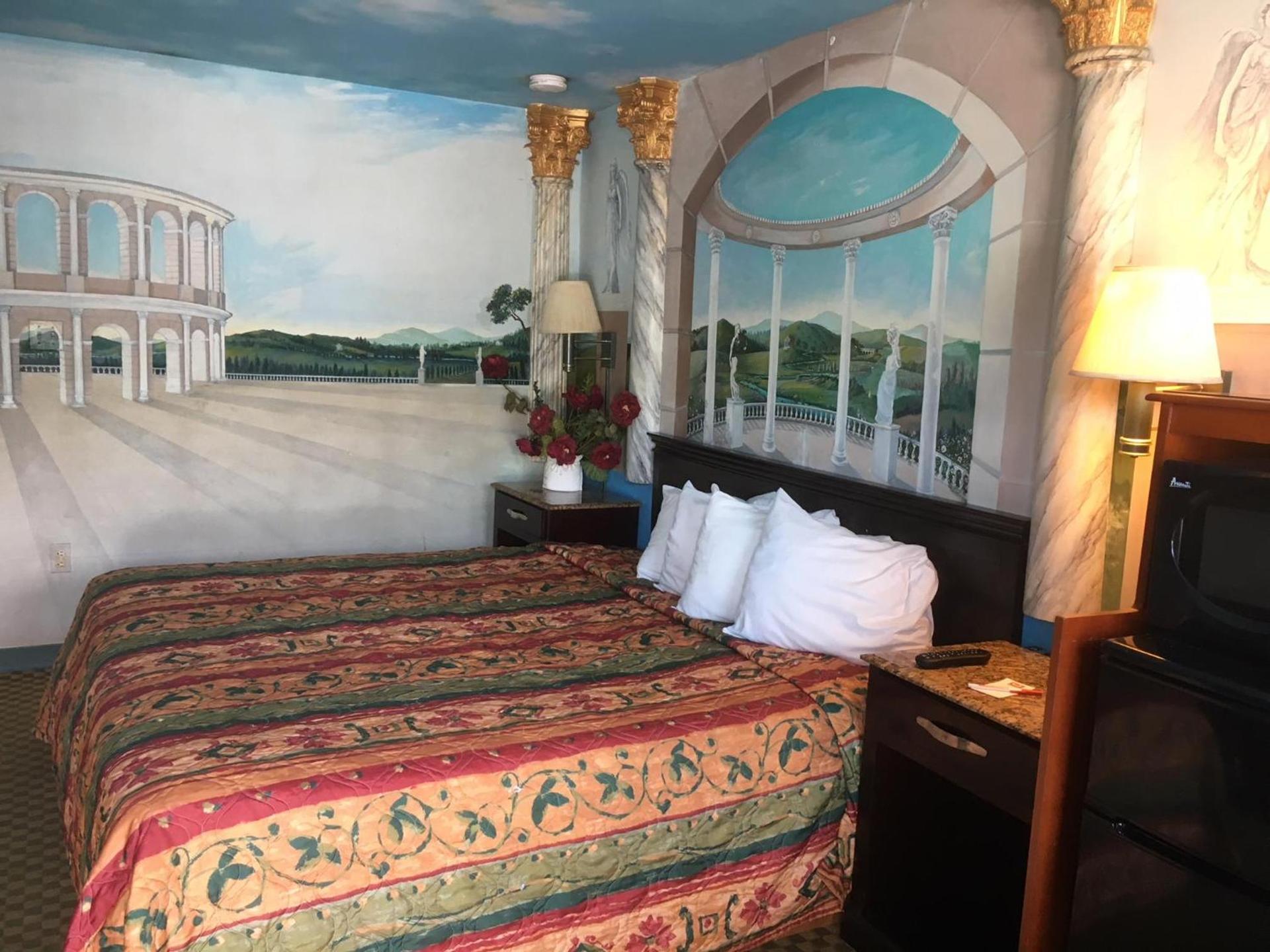 Deluxe Inn photo 5