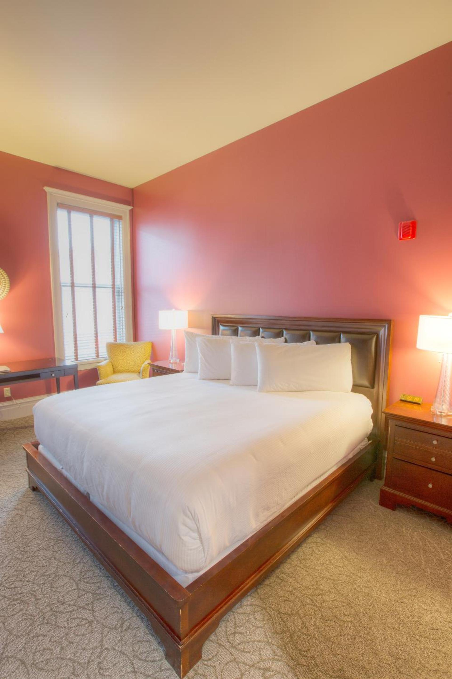 Montvale Hotel photo 35